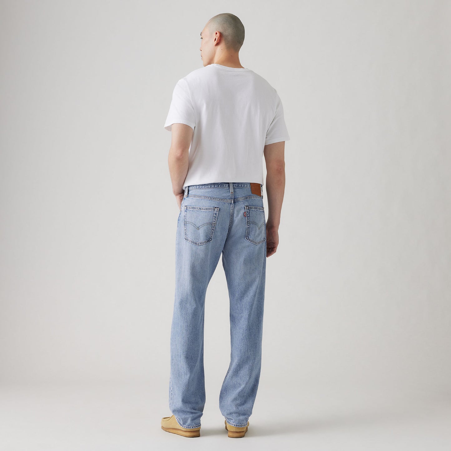 Levi's® Men's 555™ Relaxed Straight Lightweight Jeans
