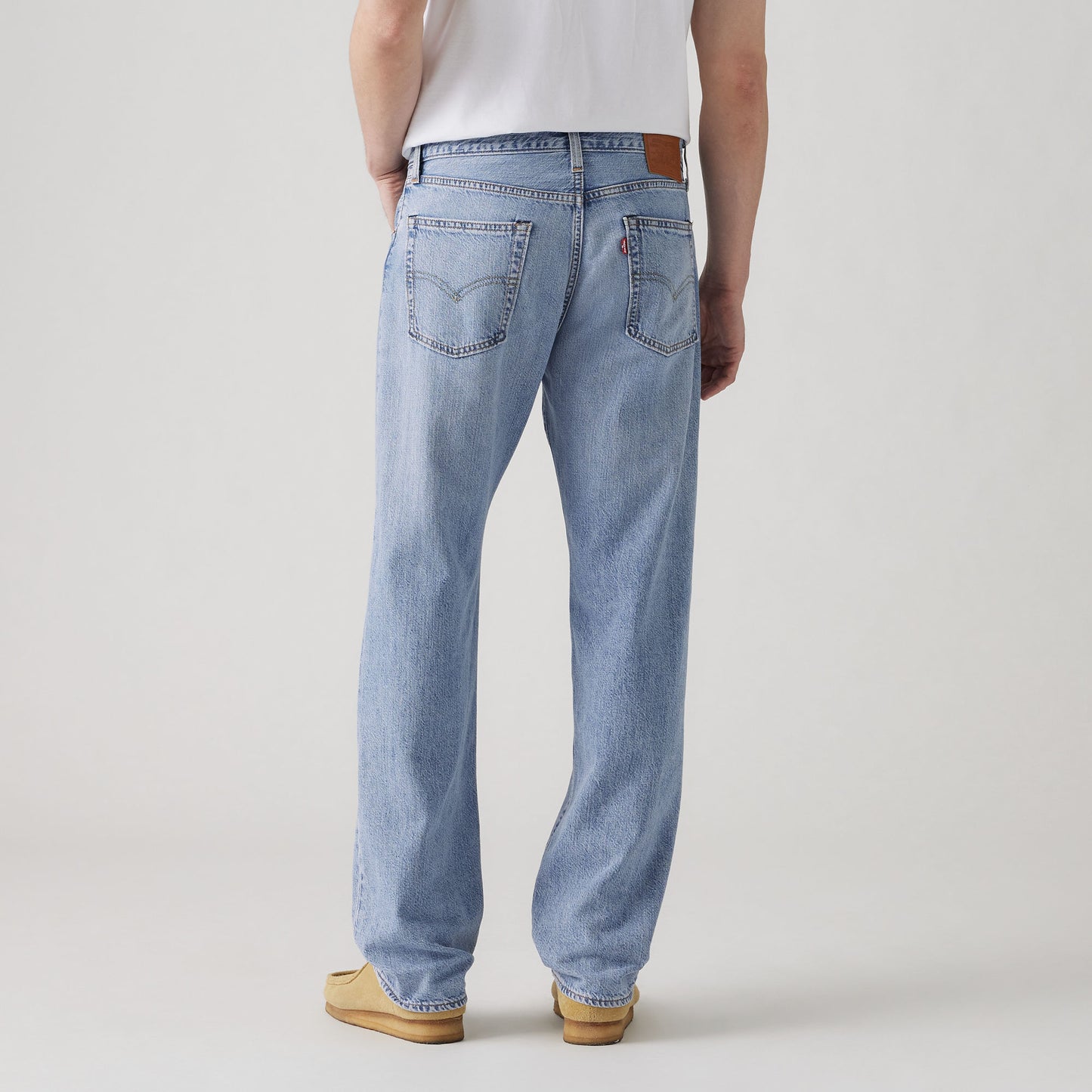 Levi's® Men's 555™ Relaxed Straight Lightweight Jeans