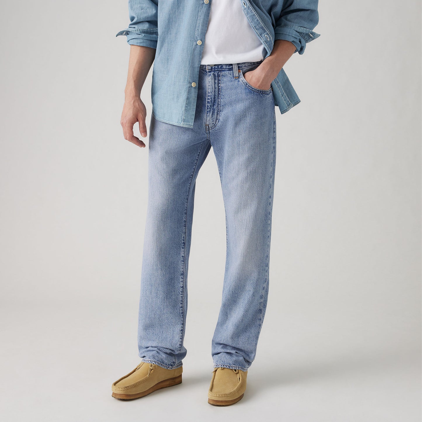 Levi's® Men's 555™ Relaxed Straight Lightweight Jeans