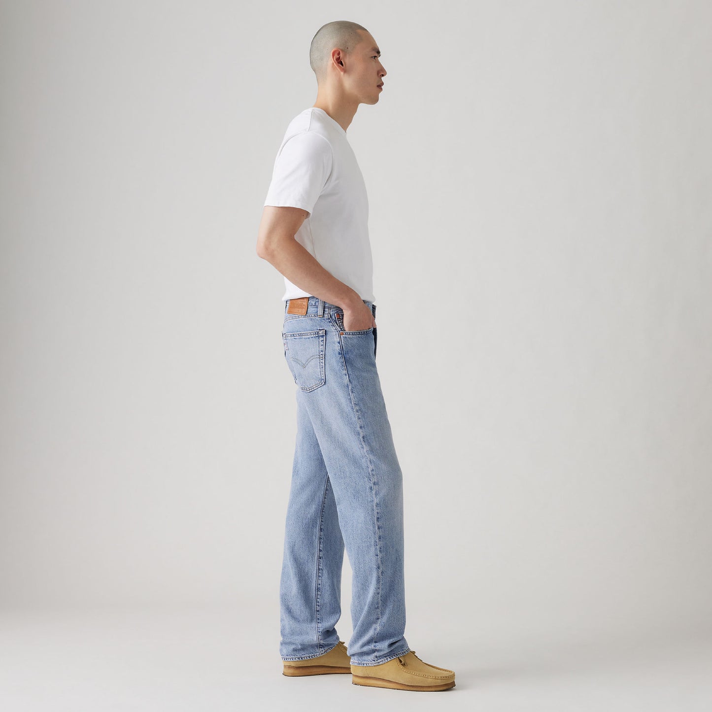 Levi's® Men's 555™ Relaxed Straight Lightweight Jeans
