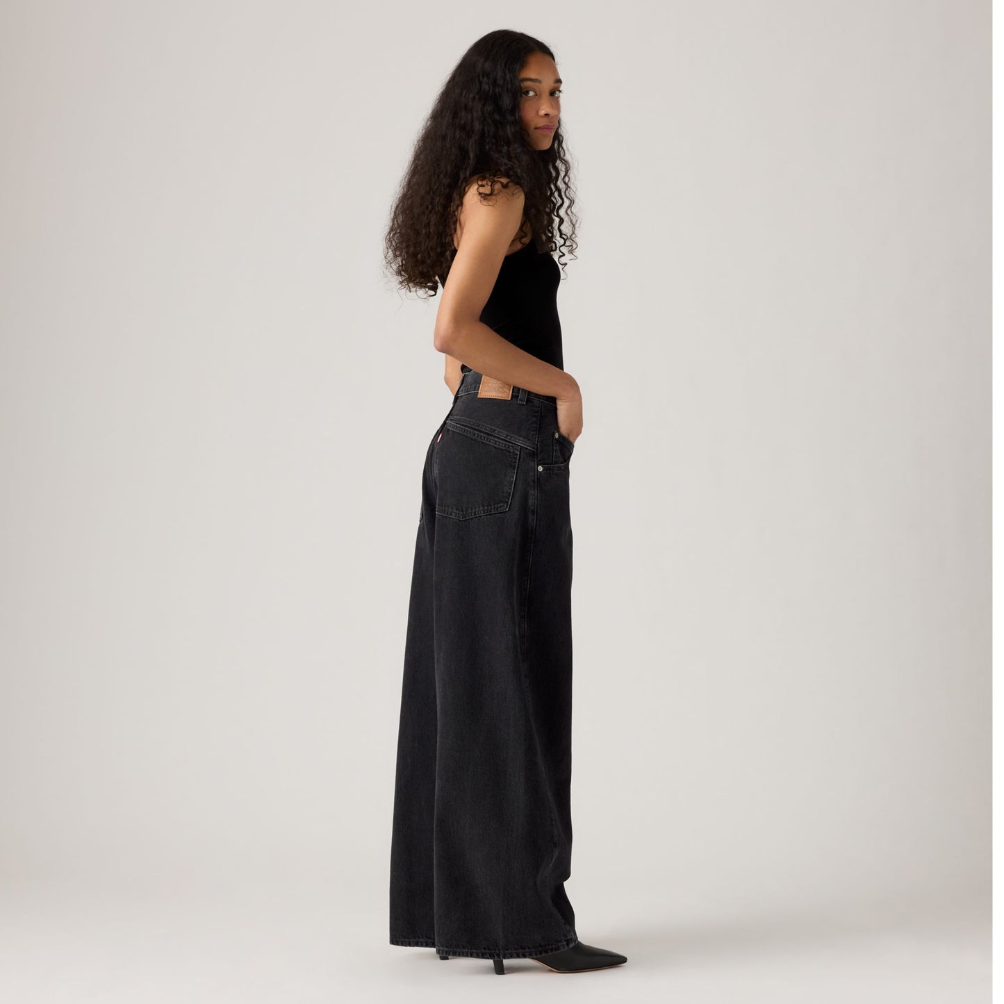 Levi's® Women's Super Baggy Barrel Jeans