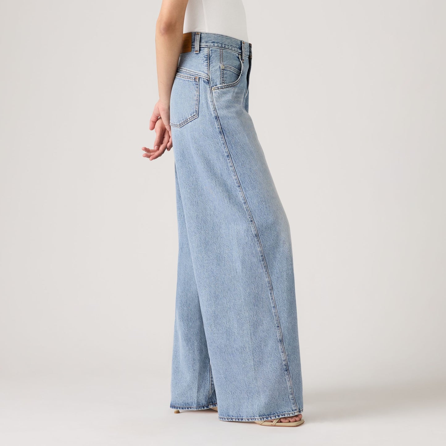 Levi's® Women's Super Baggy Barrel Jeans