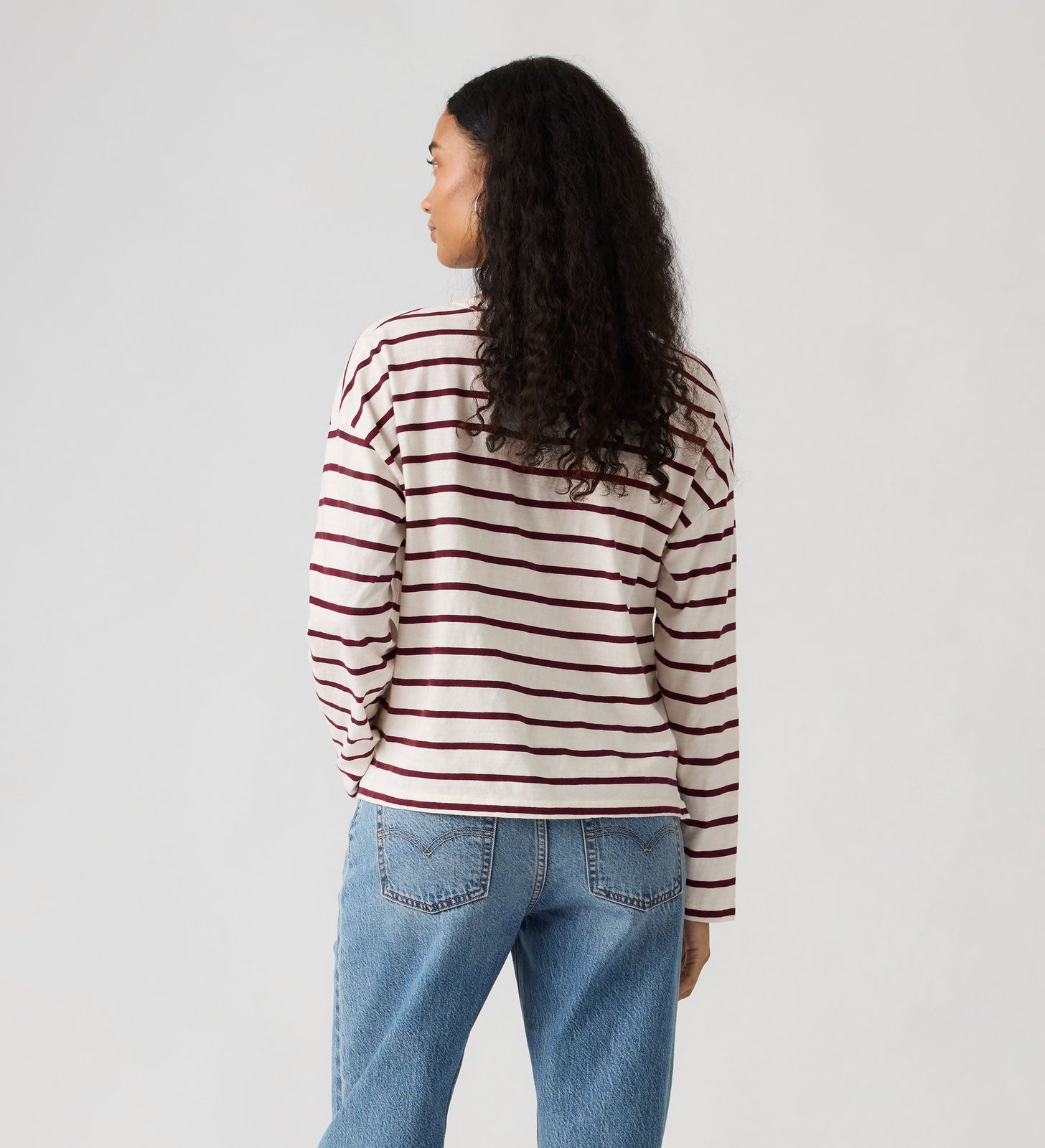 Main 2 - Levi's® Women's Julie Slub Long-Sleeve Tee - 005JU0006