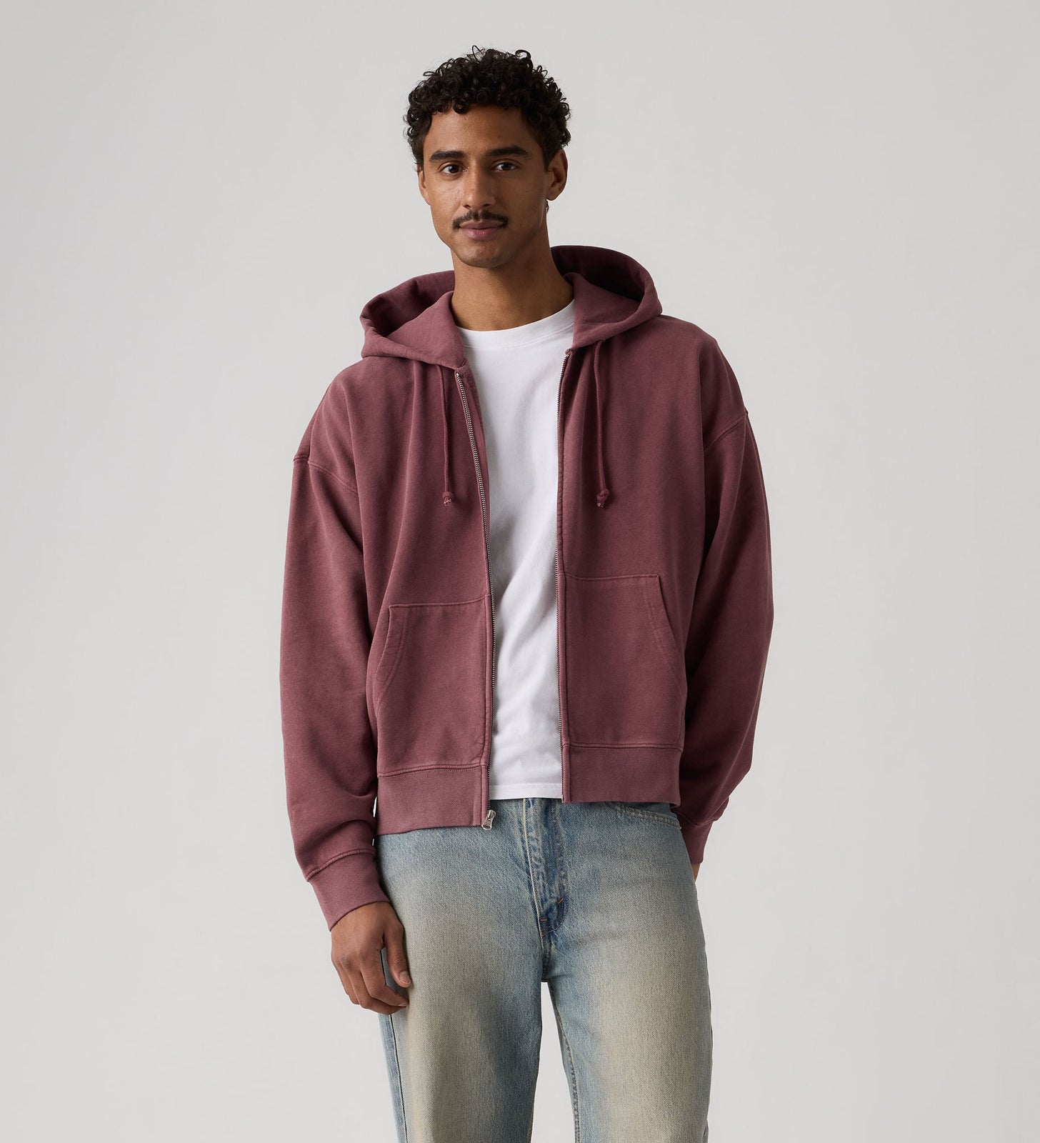 Main 1 - Levi's® Men's Hayes Boxy Full-Zip Sweatshirt - 005PJ0004
