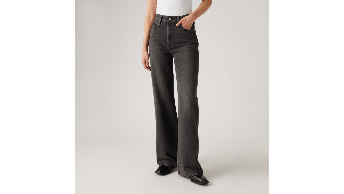 Levi's black wide-leg jeans styled with a white top