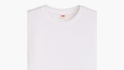 Detailed shot of Levi's white muscle t-shirt