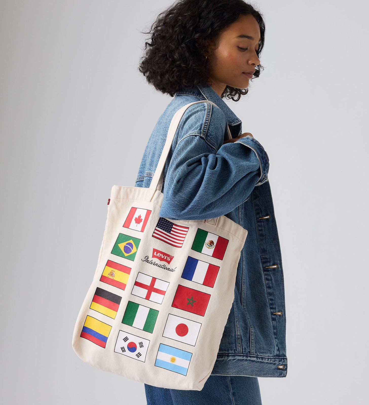 Main 1 - Levi's® International Tote - 006GZ0009