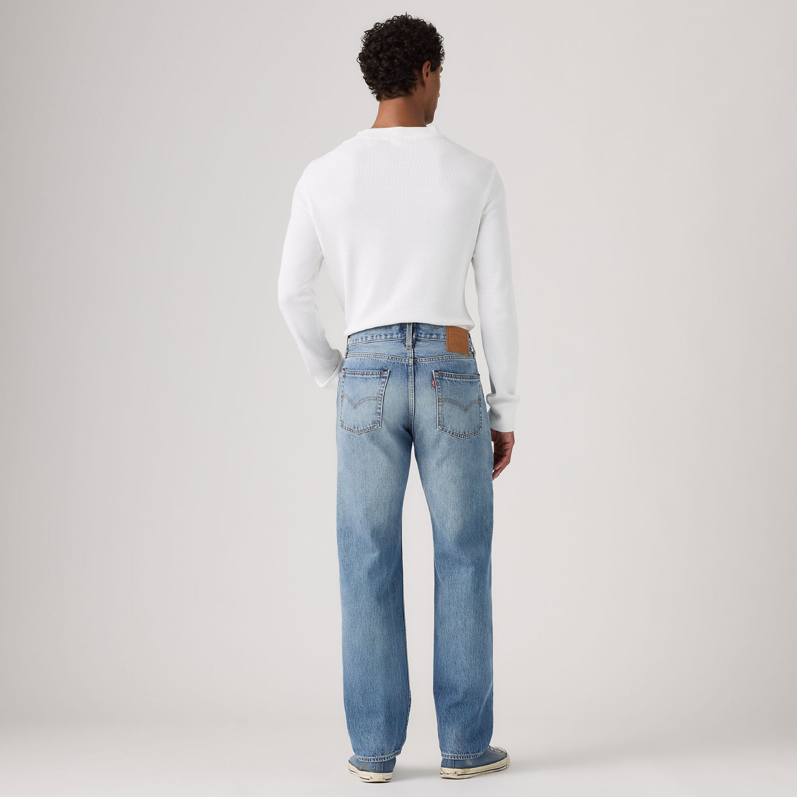 Main 2 - Levi's® Men's 555™ Relaxed Straight Jeans - 000LO0004