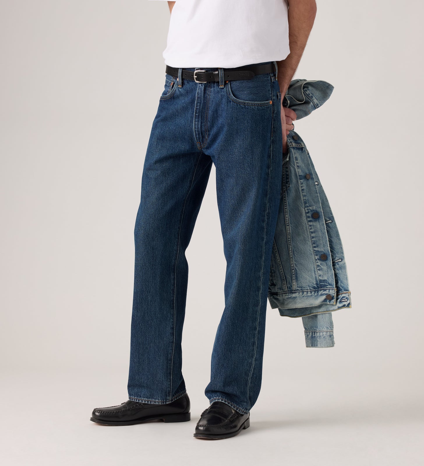 Main 5 - Levi's® Men's 555™ Relaxed Straight Jeans - 000LO0035