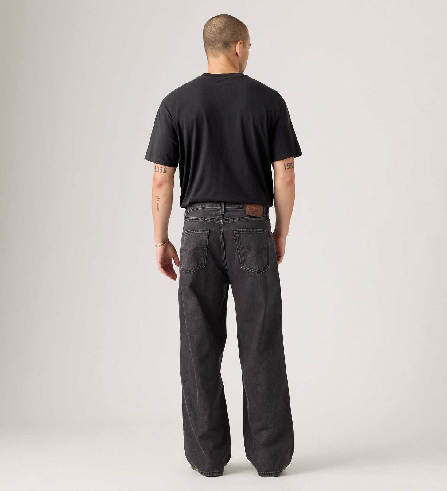 Main 2 - Levi's® Men's Extra Baggy Jeans - 006IC0000