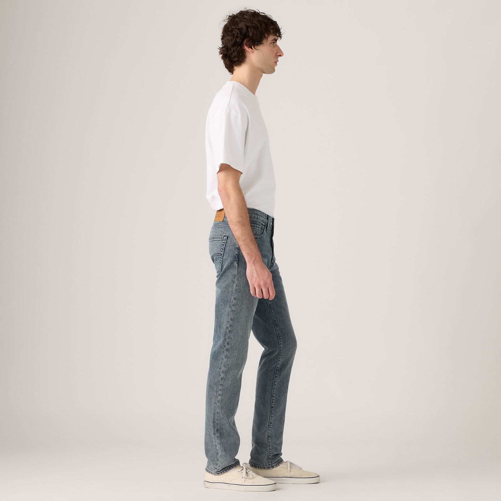 Main 3 - Levi's® Men's 511 Slim Jeans - 045116515