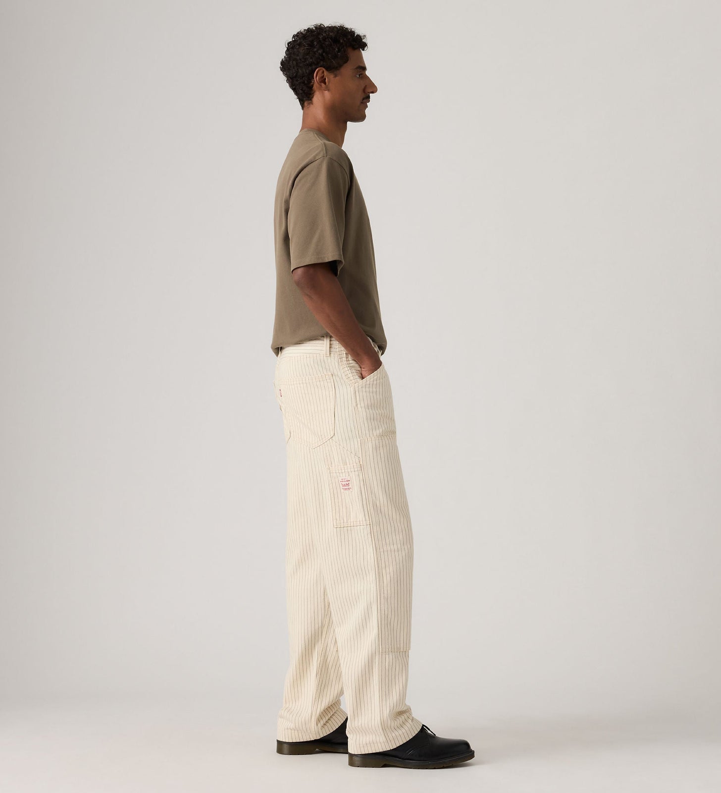 Main 3 - Levi's® Men's 568™ Loose Straight Double-Knee Lightweight Carpenter - A73670018