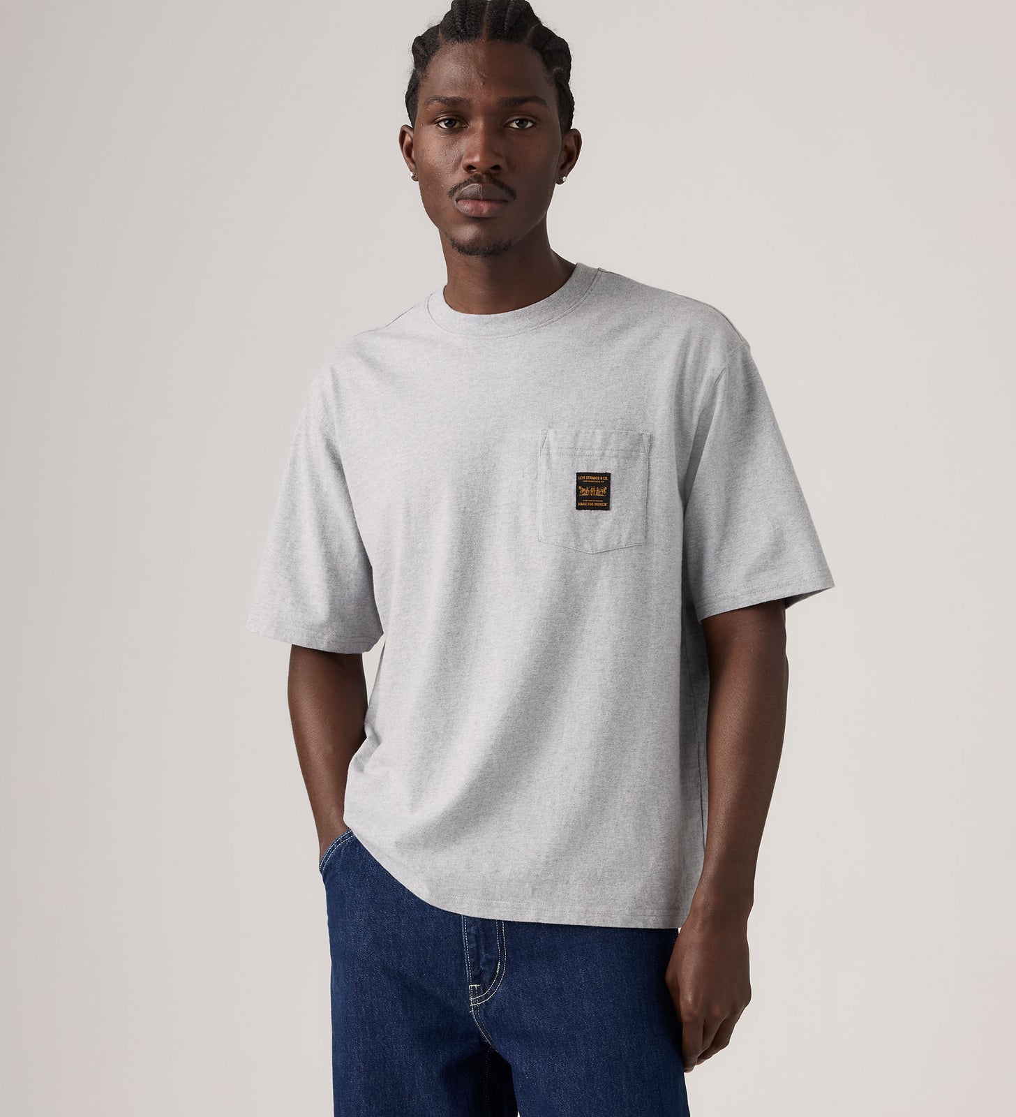 Main 1 - Levi's® Men's Short-Sleeve Workwear Pocket T-Shirt - 008AB0010