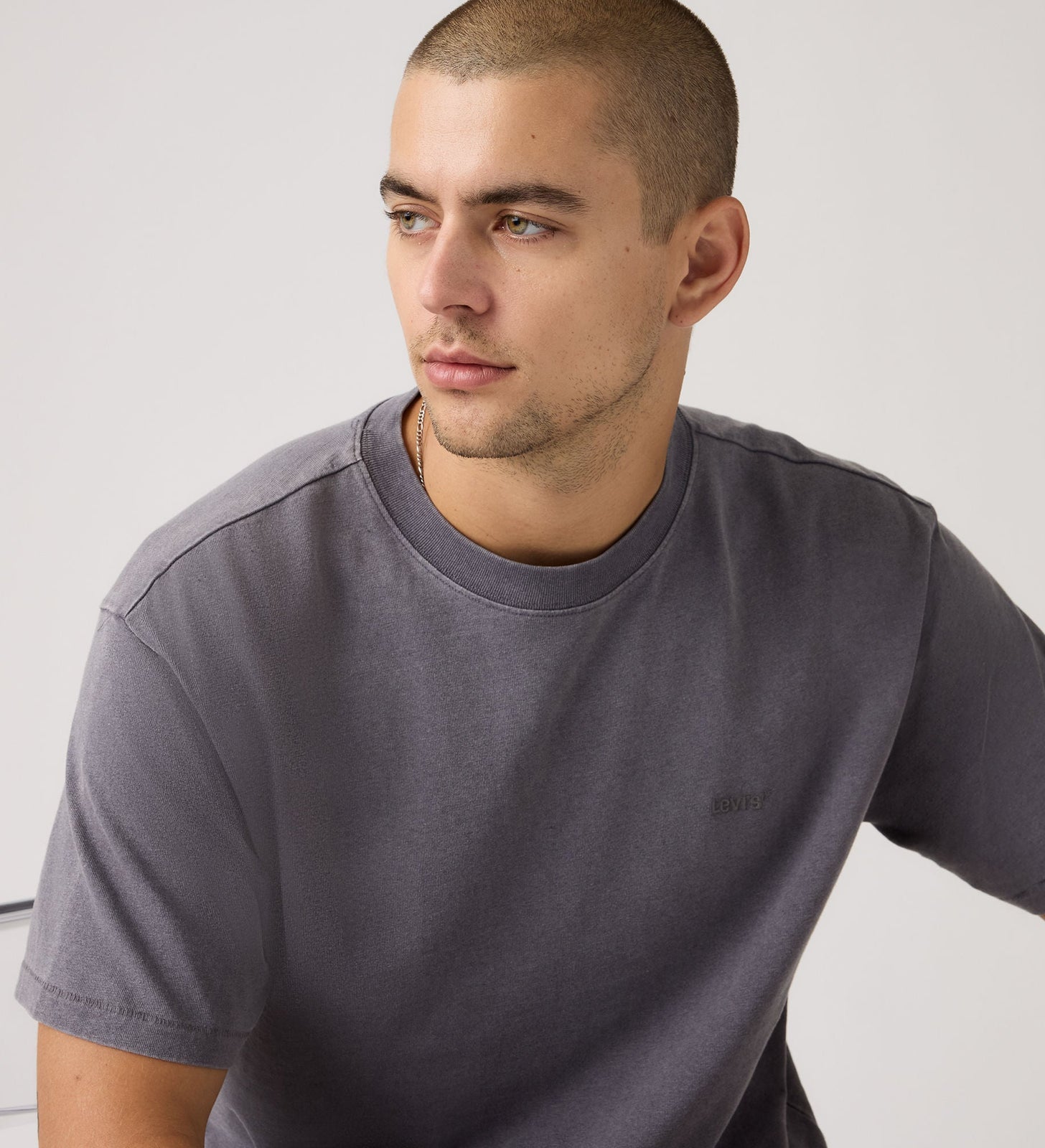 Main 4 - Levi's® Men's Red Tab Vintage T-Shirt - A06370179