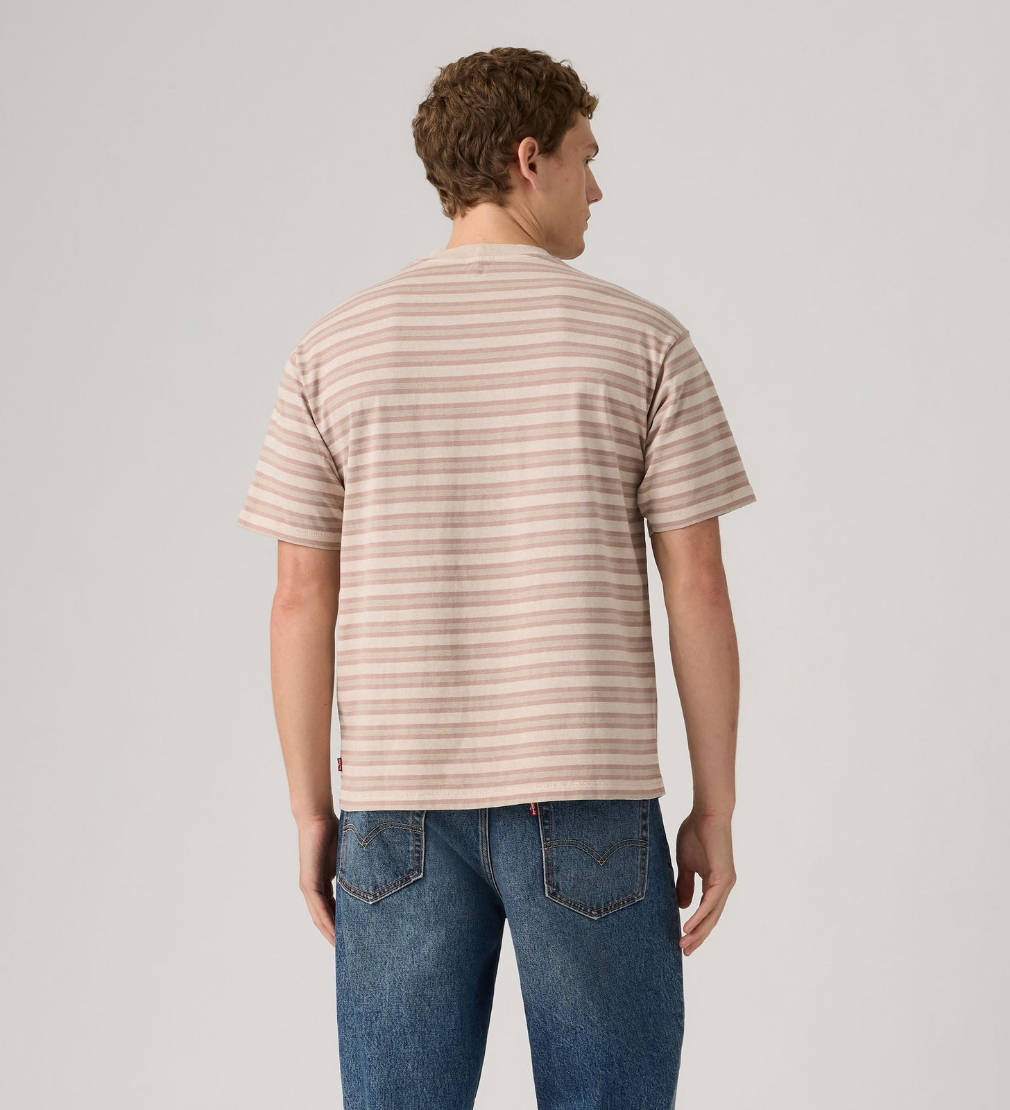 Main 2 - Levi's® Men's Red Tab Vintage T-Shirt - A06370190