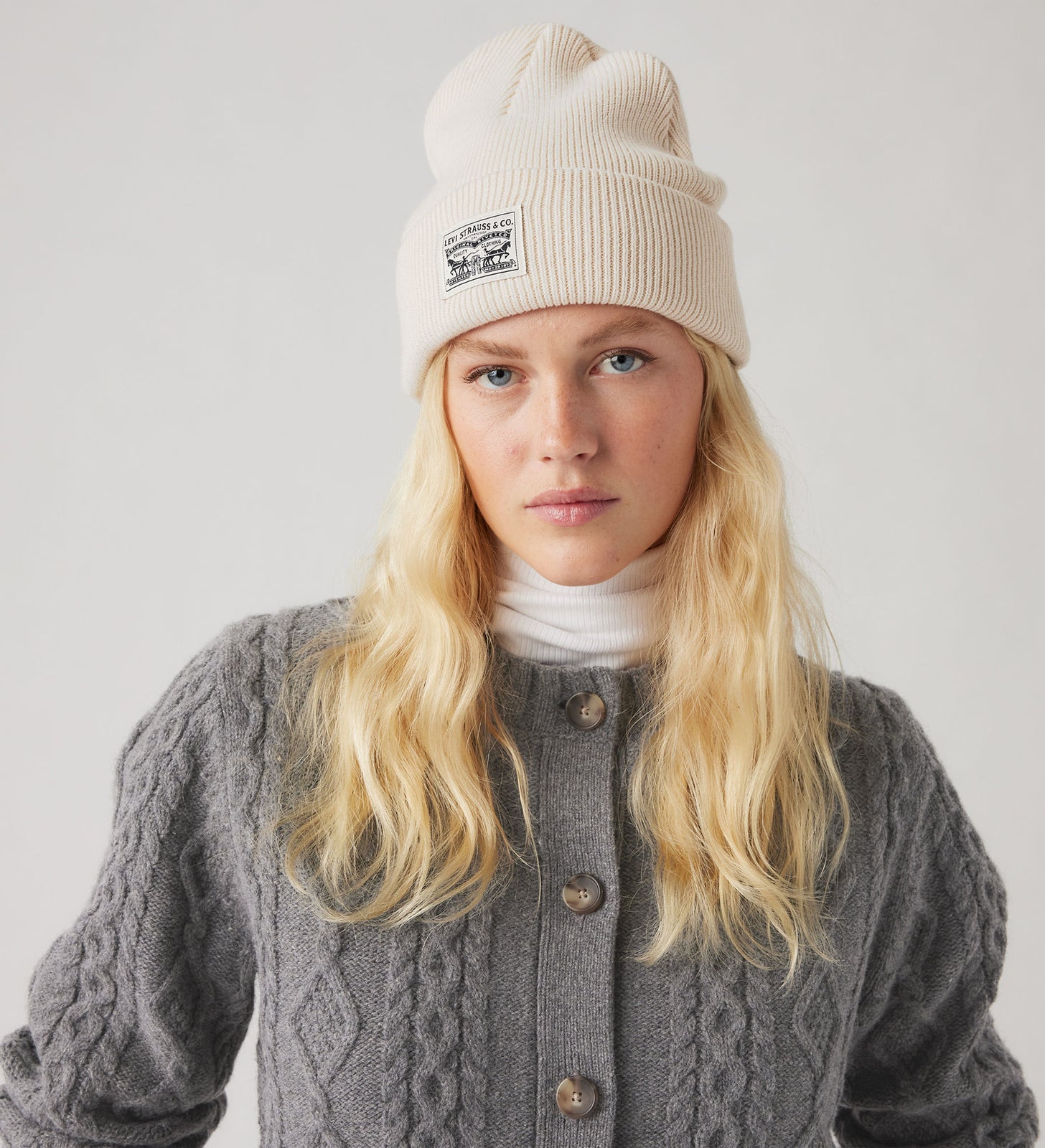 Main 1 - Levi's® Women's Backpatch Beanie - 000J70001