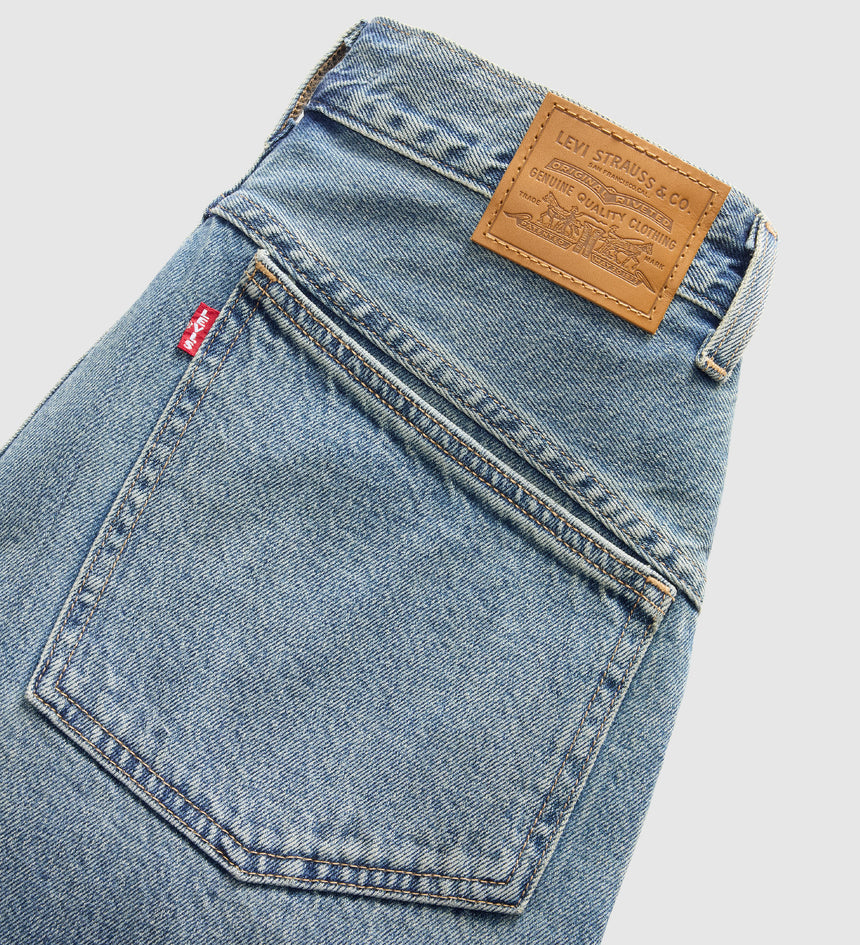 Main 7 - Levi's® Women's Super Baggy Jorts - 005DT0002