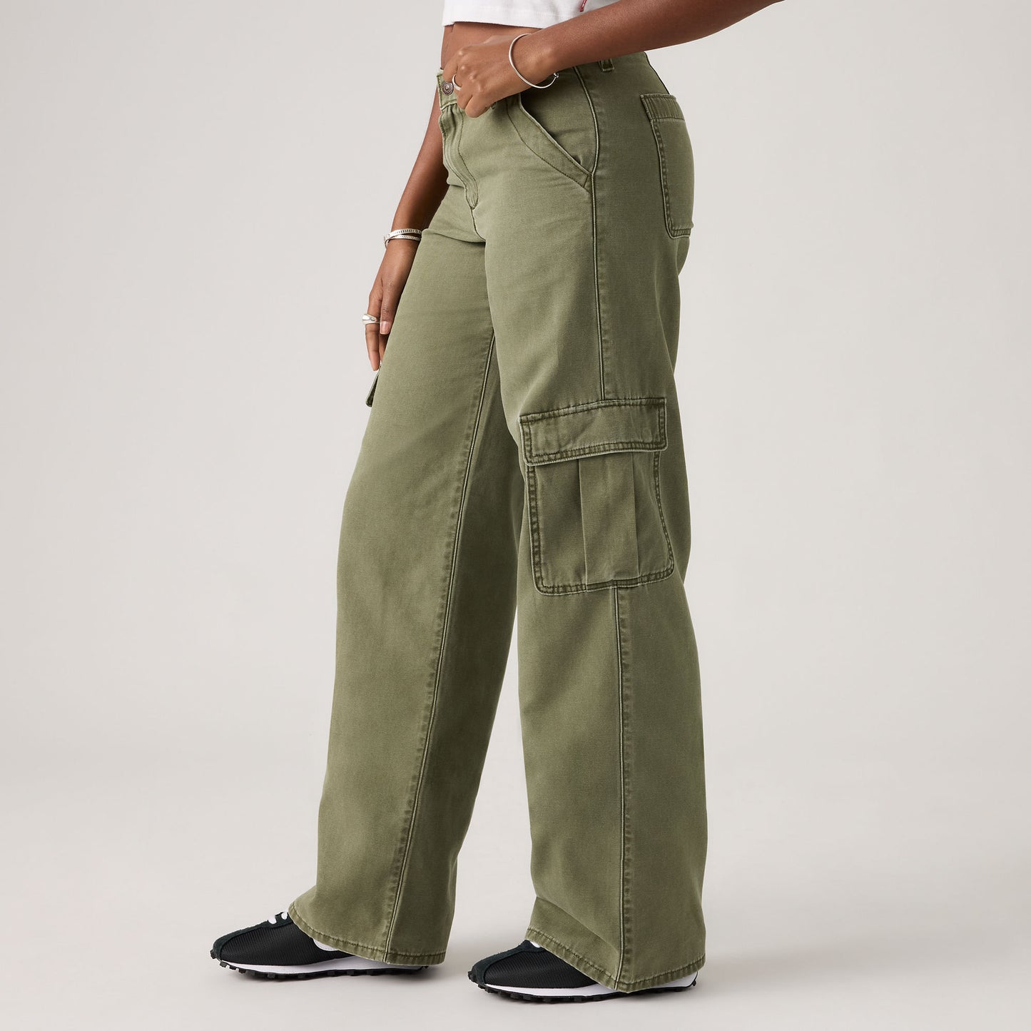 Levi's® Women's Superlow Loose Cargos