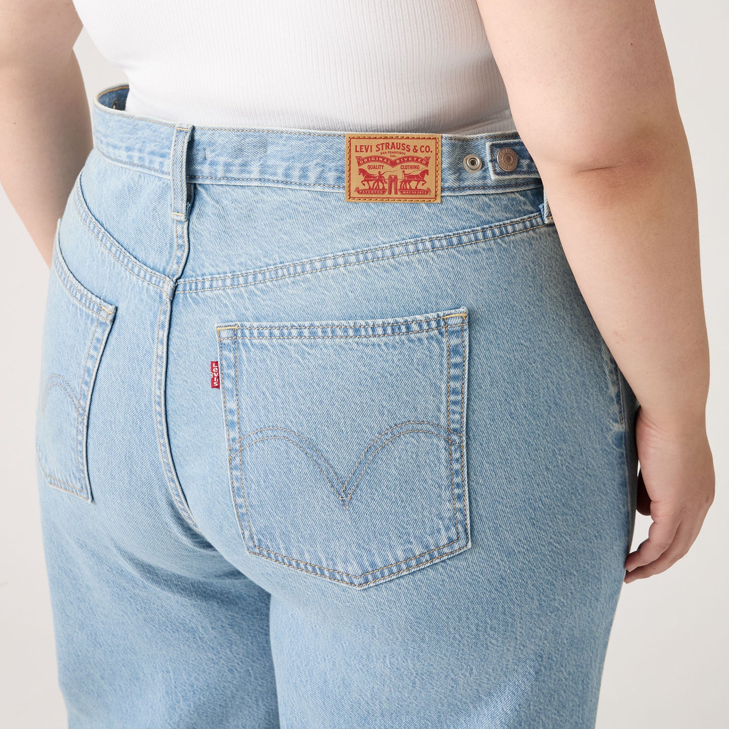 Levi's® Women's Cinch Baggy Jeans (Plus Size)