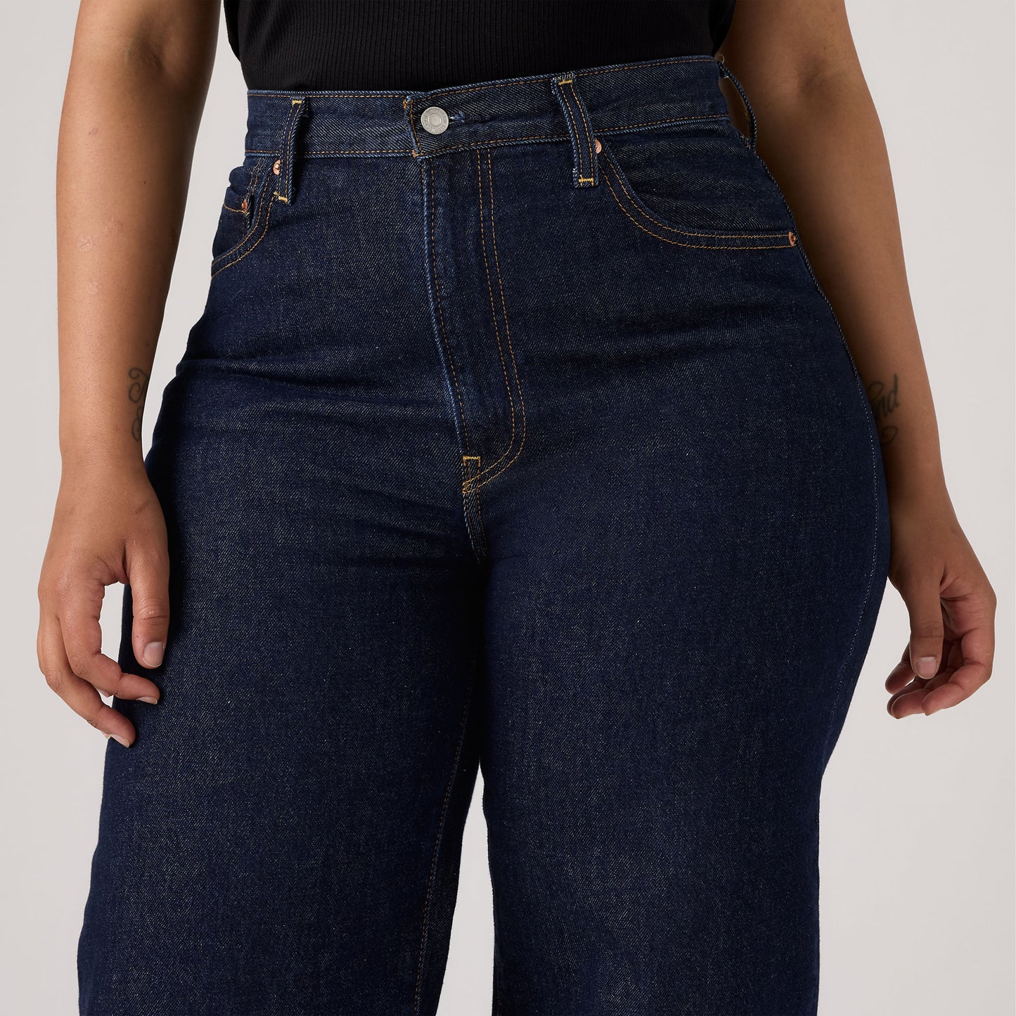 Levi’s® Women’s Ribcage Wide-Leg Jeans
