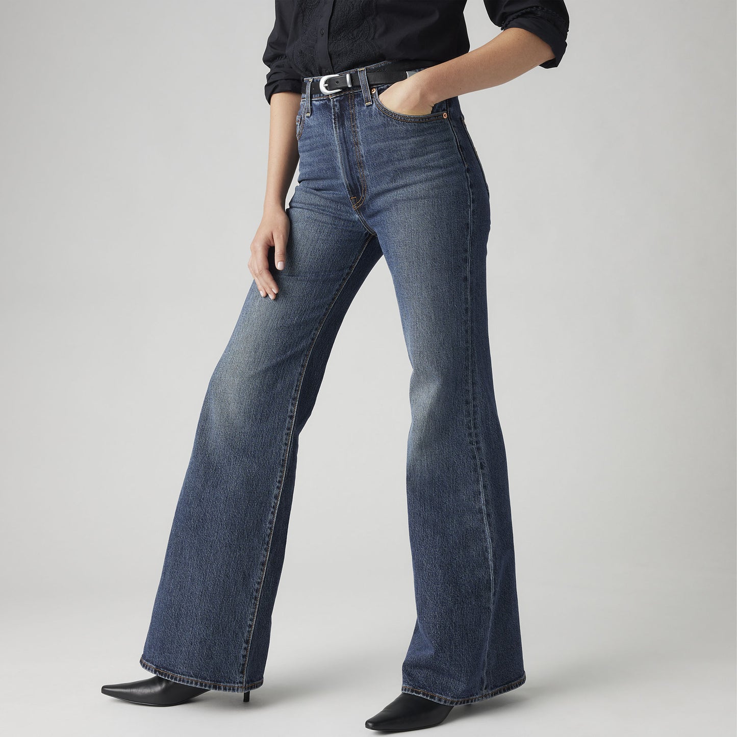 Levi's® Women's Ribcage Bell Jeans