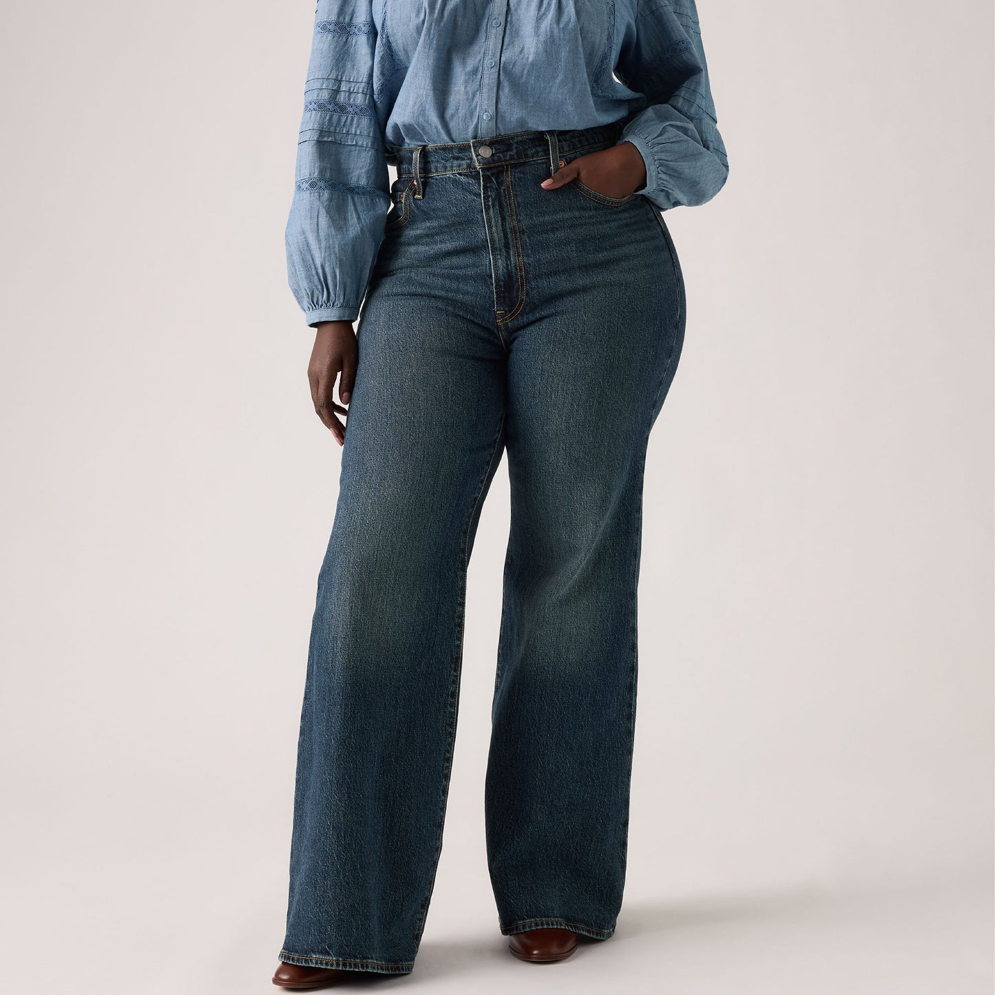 Levi's® Women's Ribcage Bell Jeans