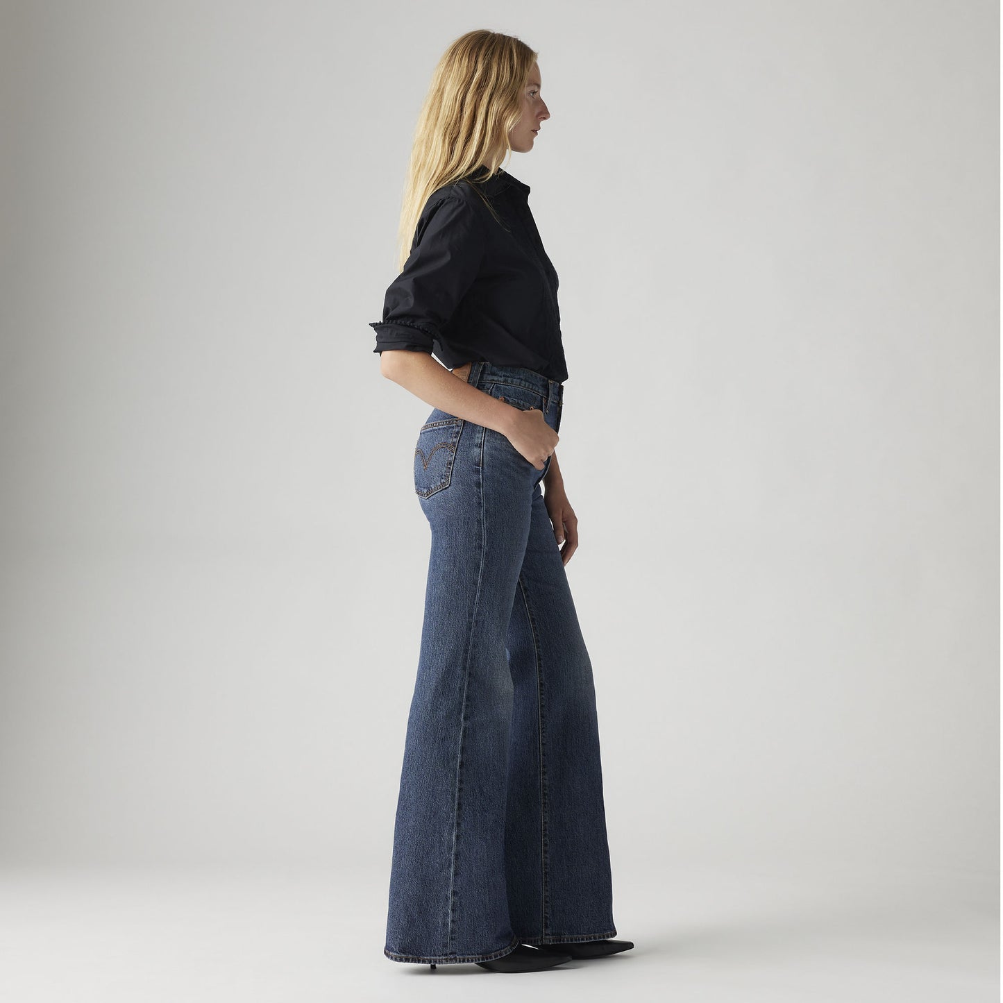 Levi's® Women's Ribcage Bell Jeans