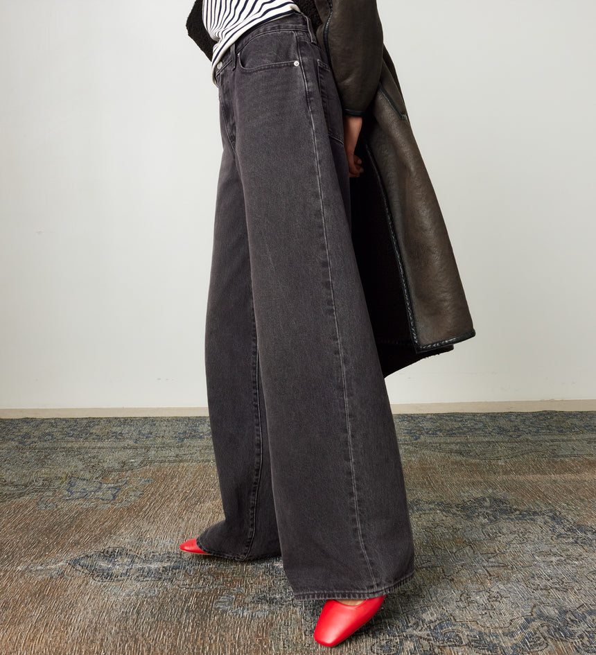 Main 4 - Levi's® Women's XL Straight Jeans - A87010003