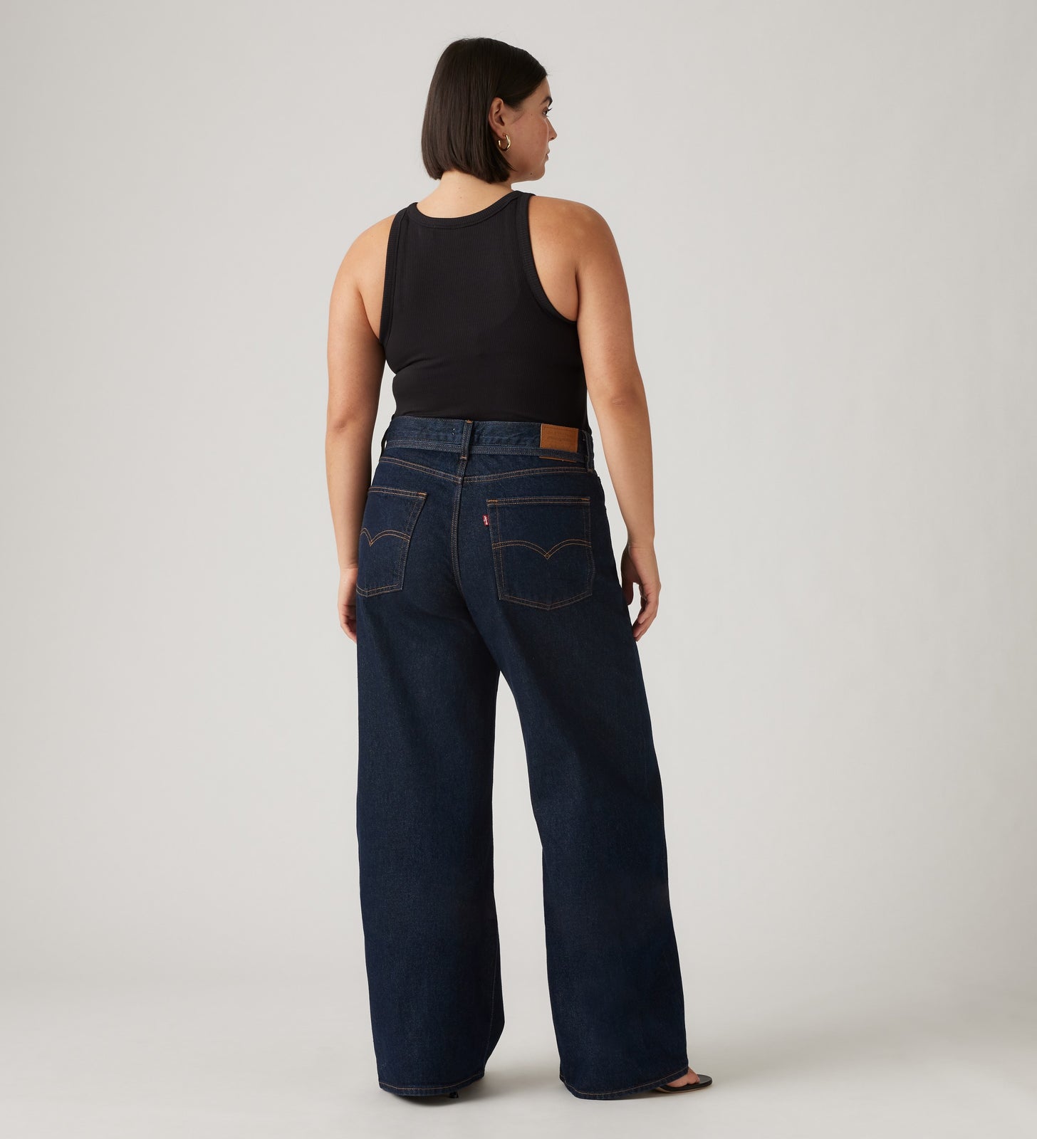 Main 6 - Levi's® Women's XL Straight Jeans - A87010007