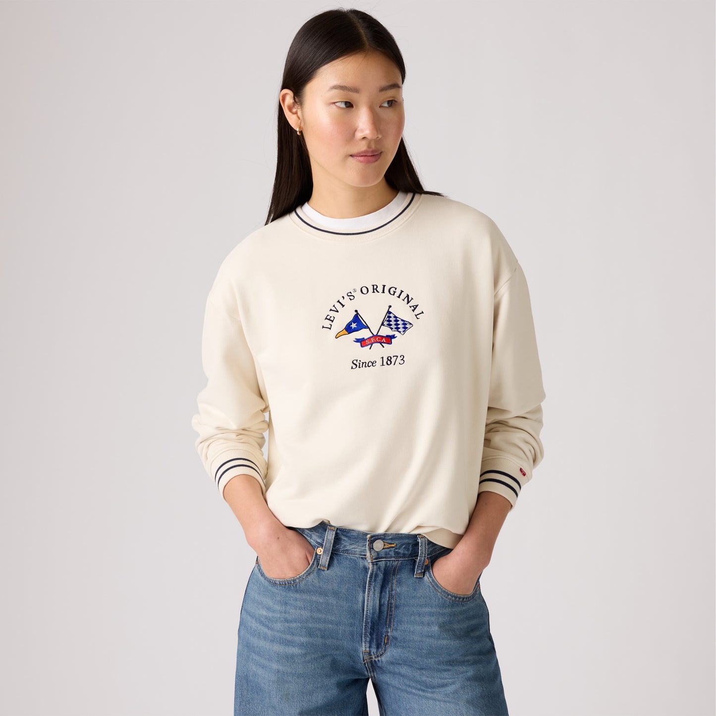 Levi's® Women's Graphic Heritage Sport Crewneck Sweatshirt