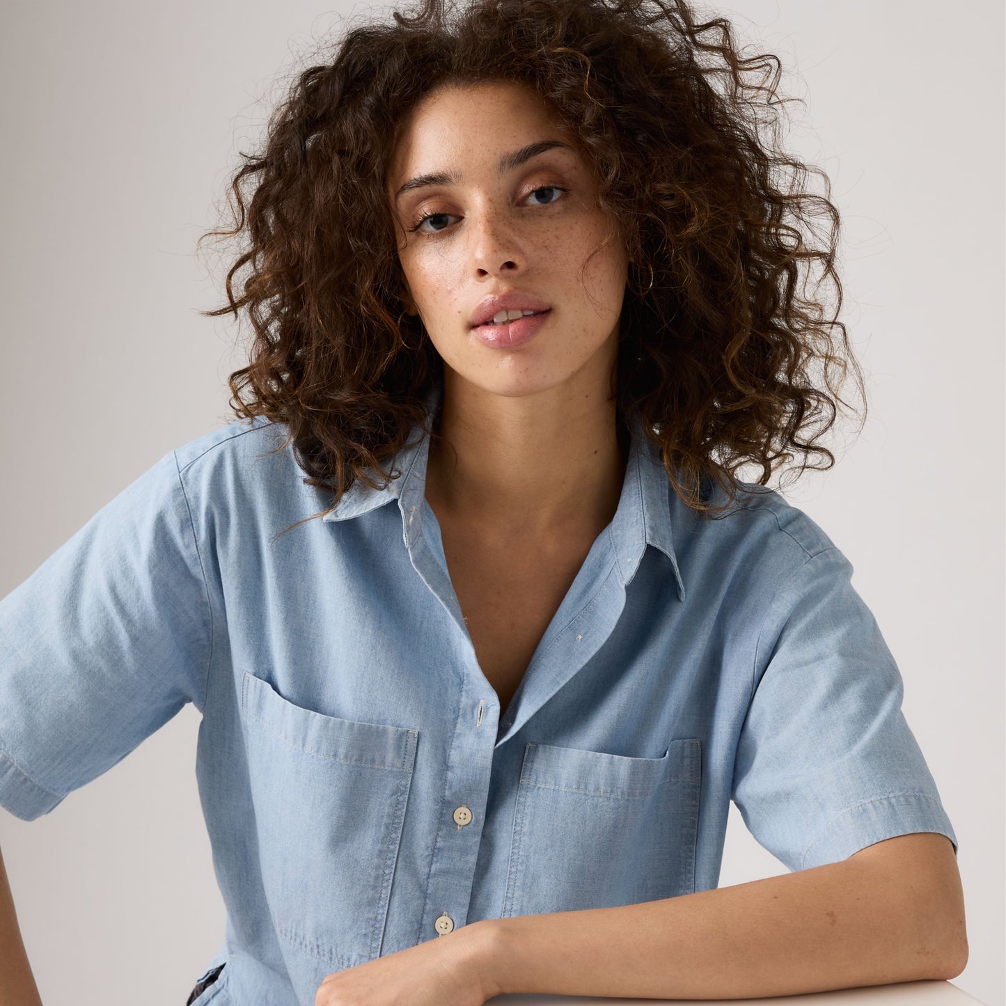 Levi's® Women's Harlie Short-Sleeve Cropped Shirt