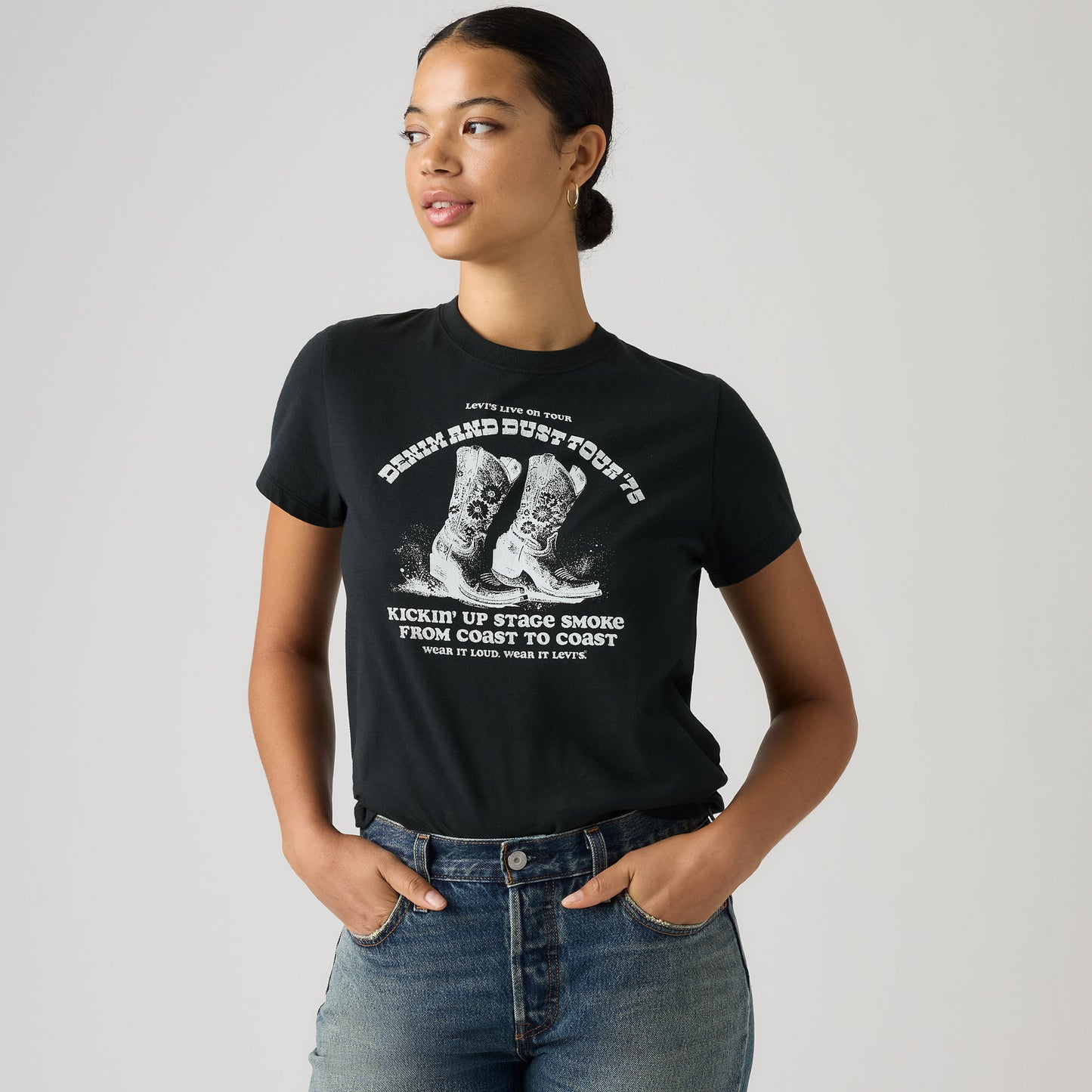 Levi's® Women's Graphic Favorite Tee