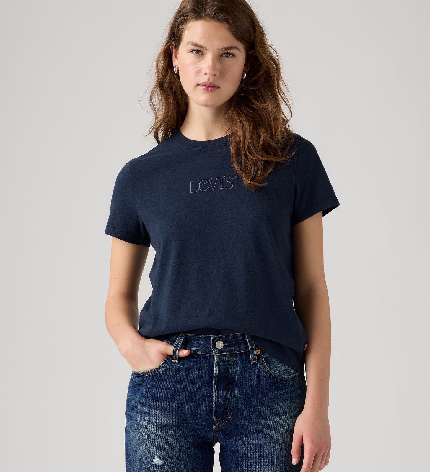 Main 1 - Levi's® Women's Graphic Favorite Tee - 005GV0087