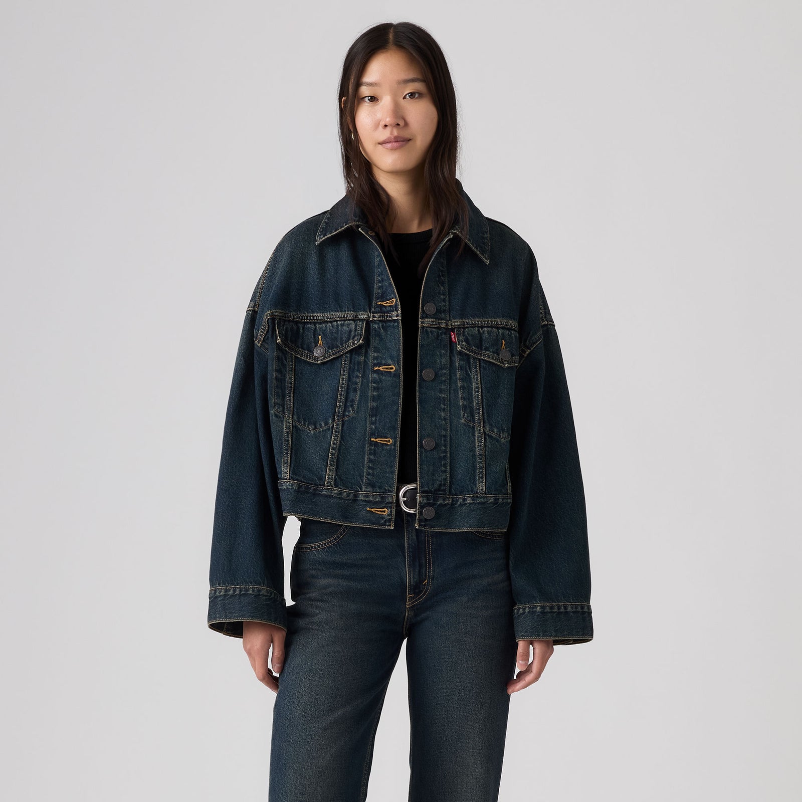 Main 2 - Levi's® Women's Loose Crop Trucker Jacket - 0089L0007