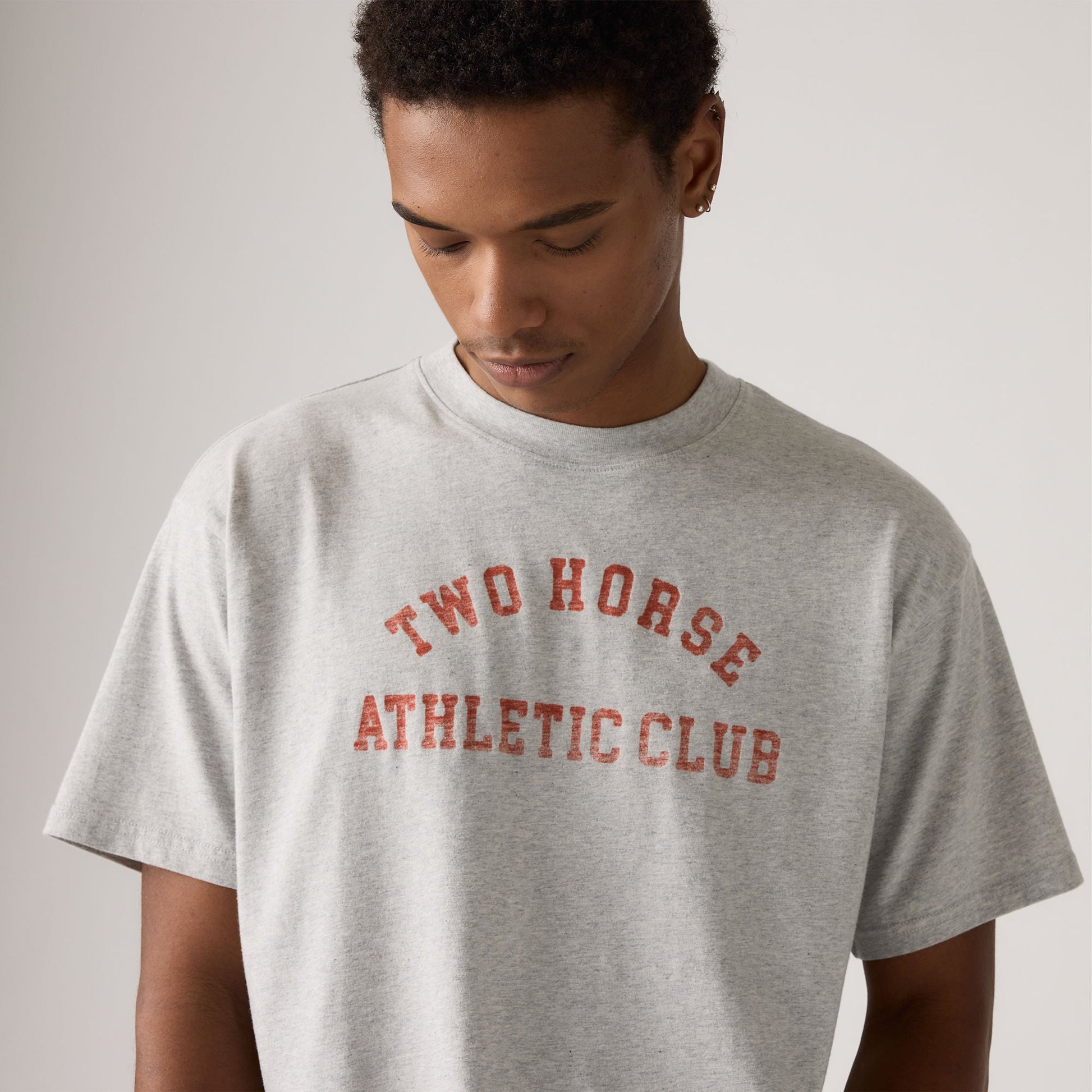 Levi's® Men's Graphic Cropped Tee