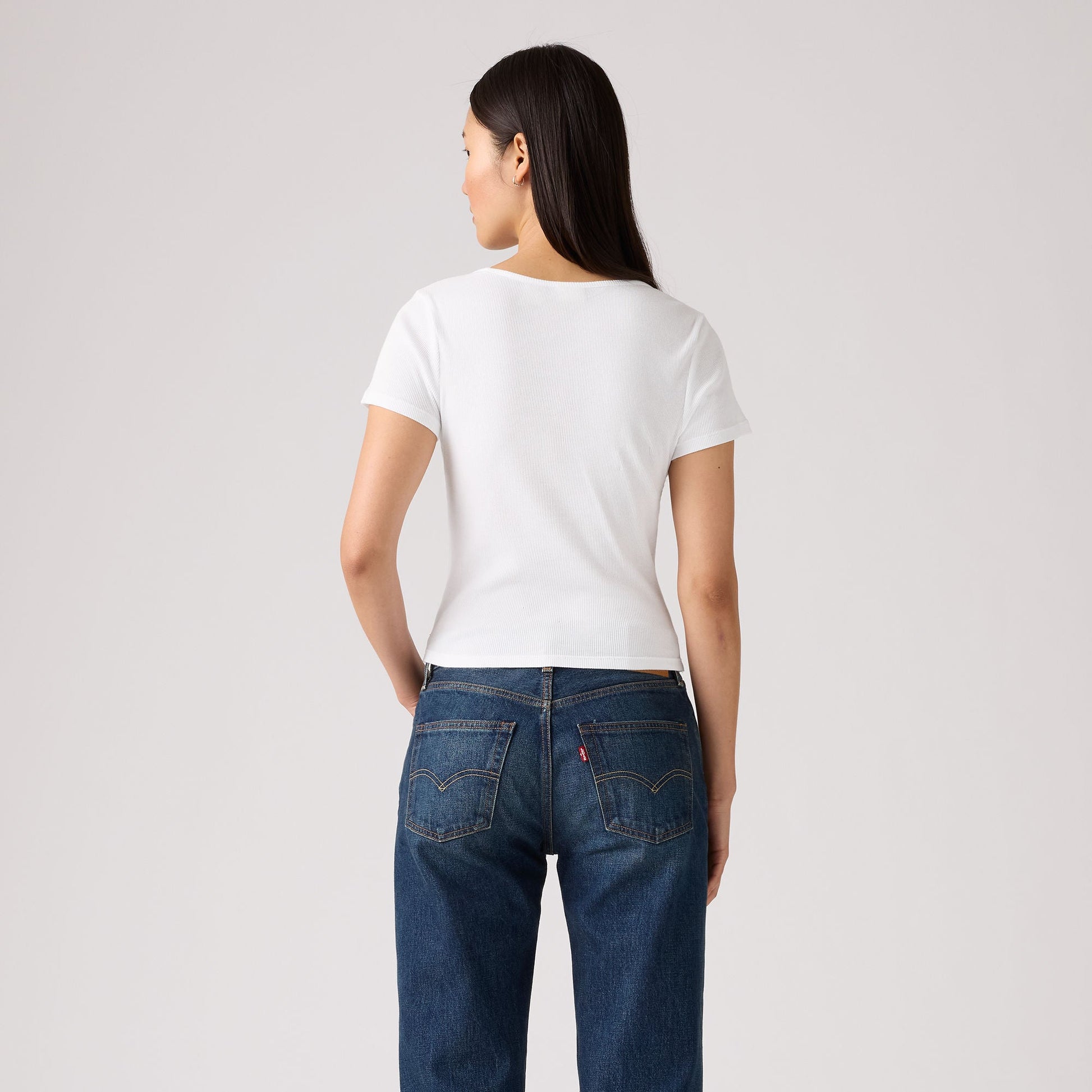 Levi's® Women's Essential Square Neck Tee