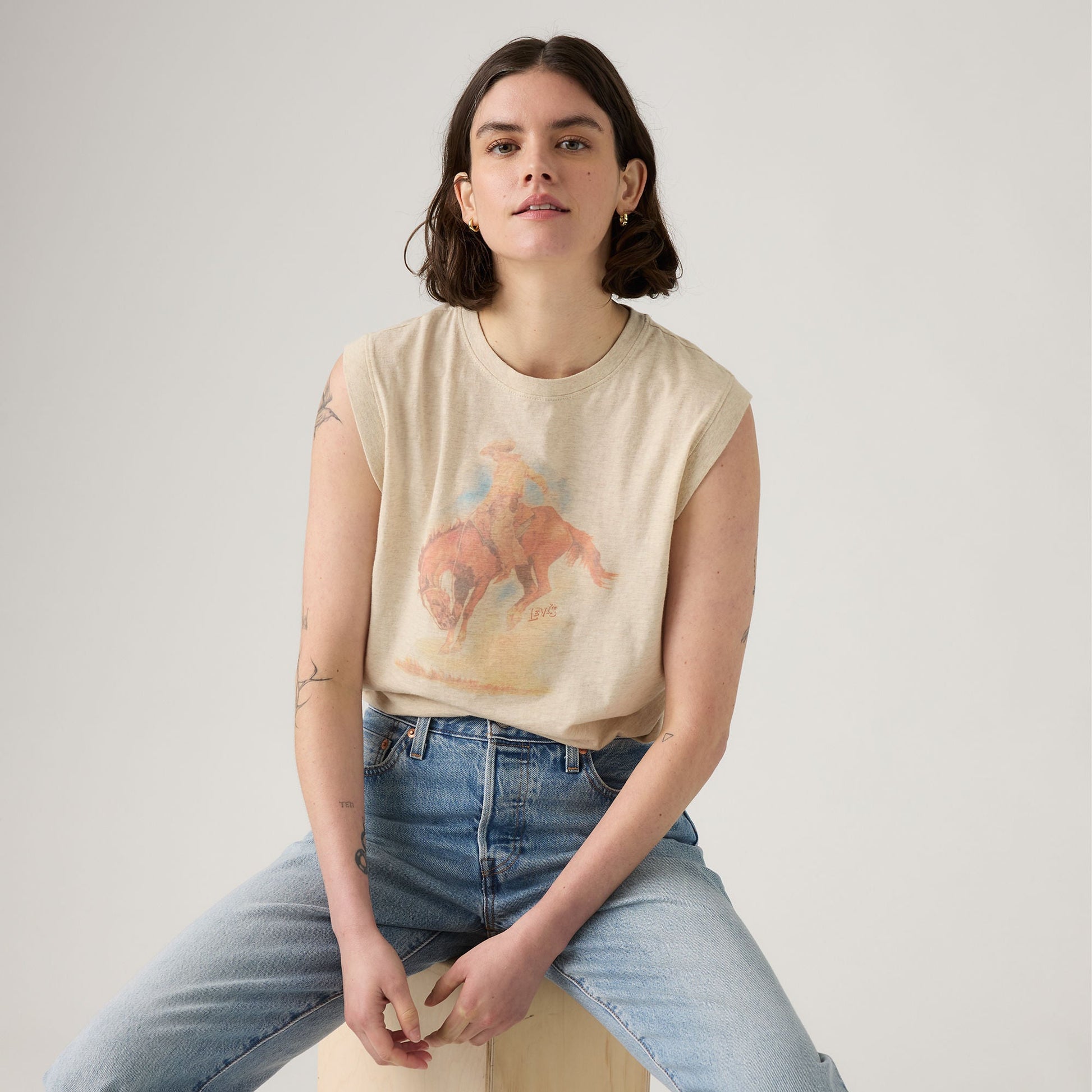 Levi's® Women's Graphic Boxy Tank