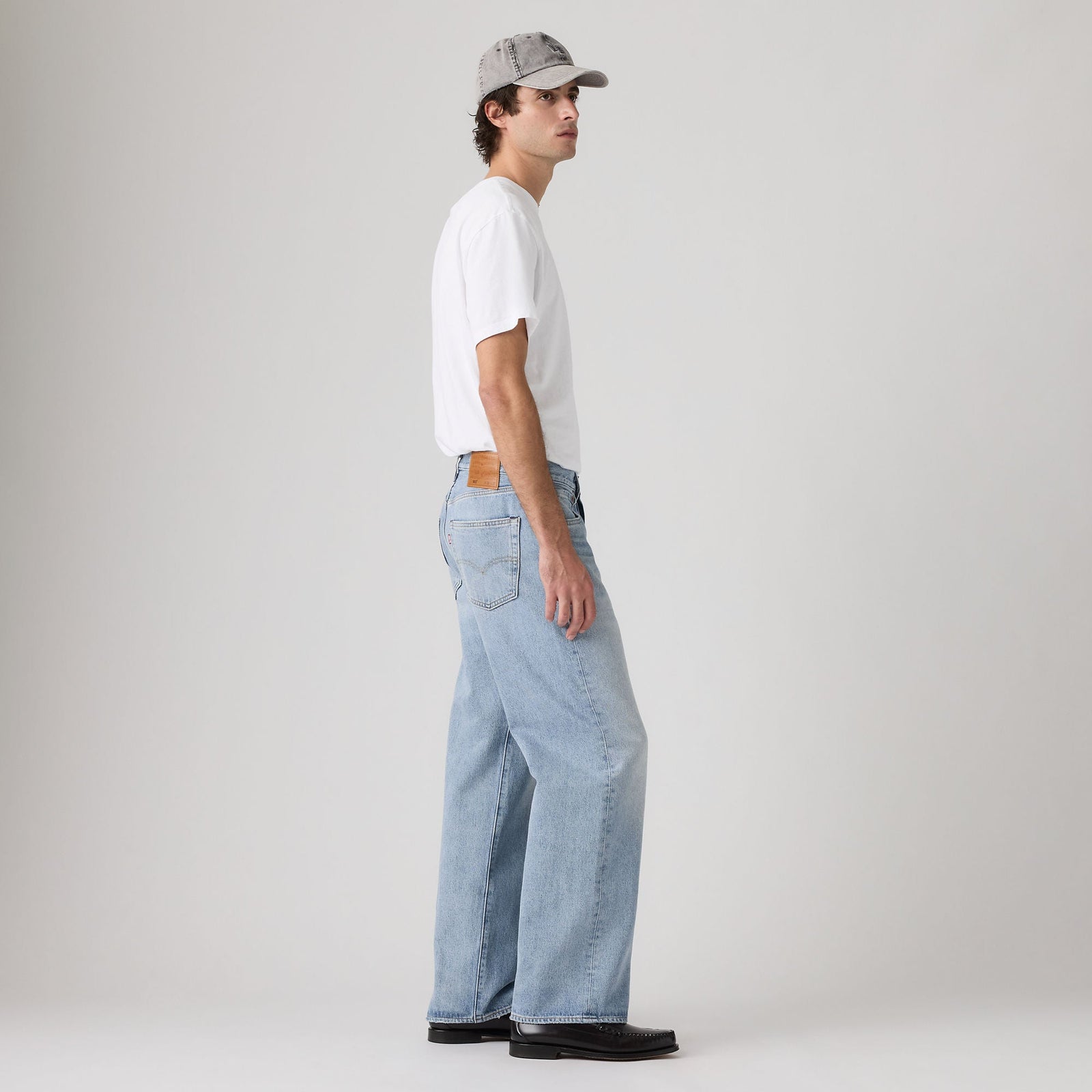 Main 3 - Levi's® Men's 501® Loose Jeans - 0057U0009