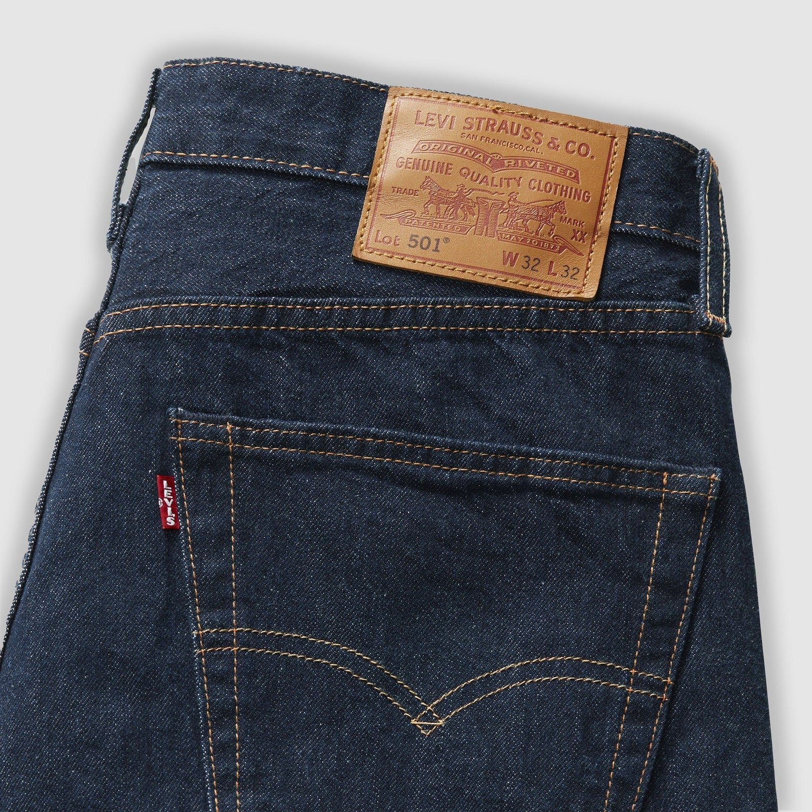 Main 7 - Levi's® Men's 501® Original Jeans - 005010101