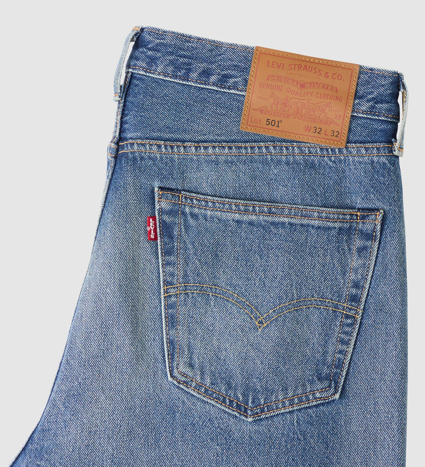 Main 7 - Levi's® Men's 501® Original Jeans - 005013785