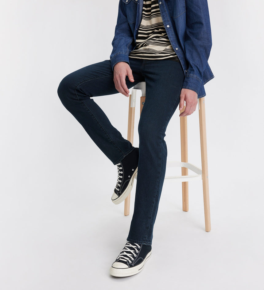 Main 6 - Levi's® Men's 511™ Slim Jeans - 045115830