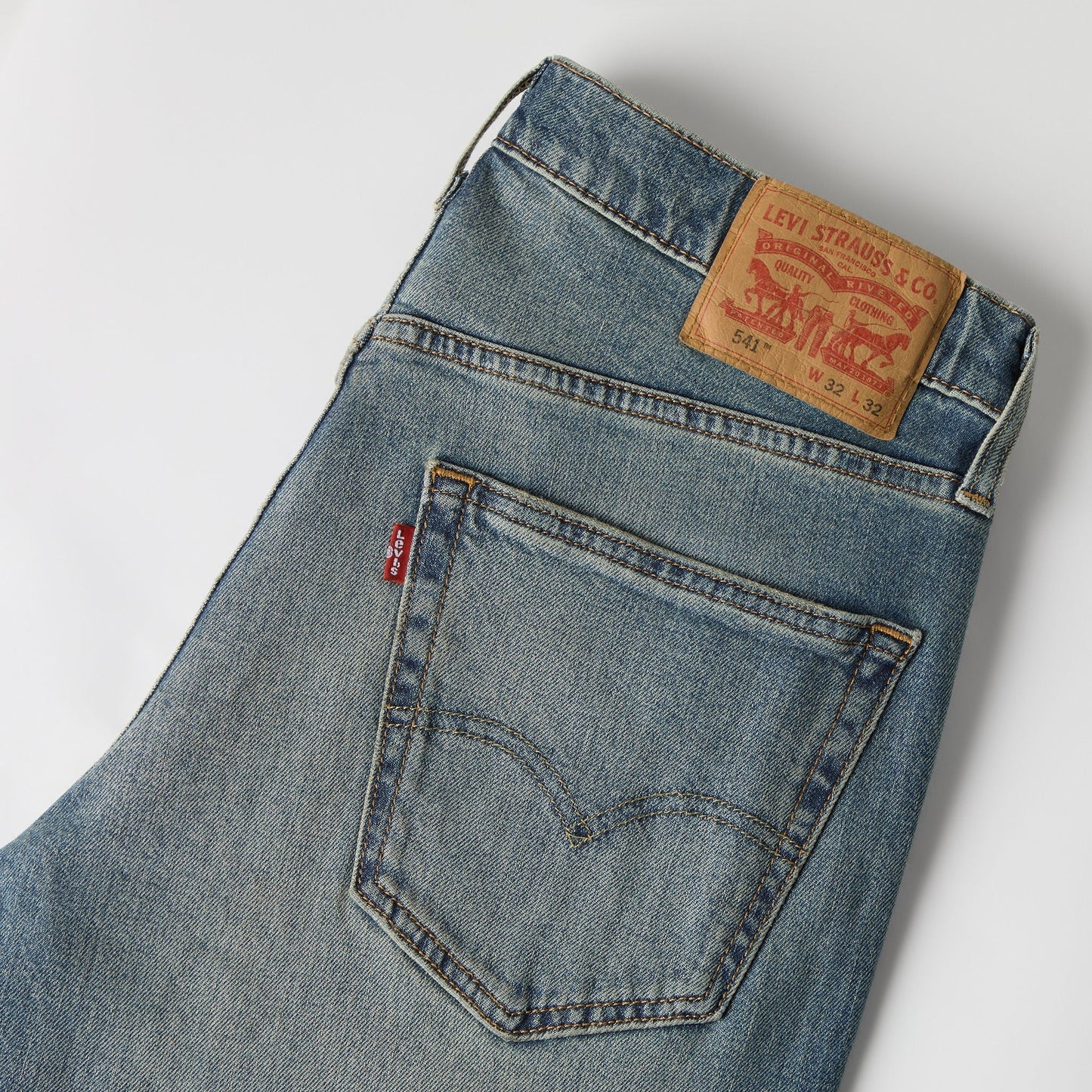 Levi's® Men's 541™ Athletic Taper Jeans