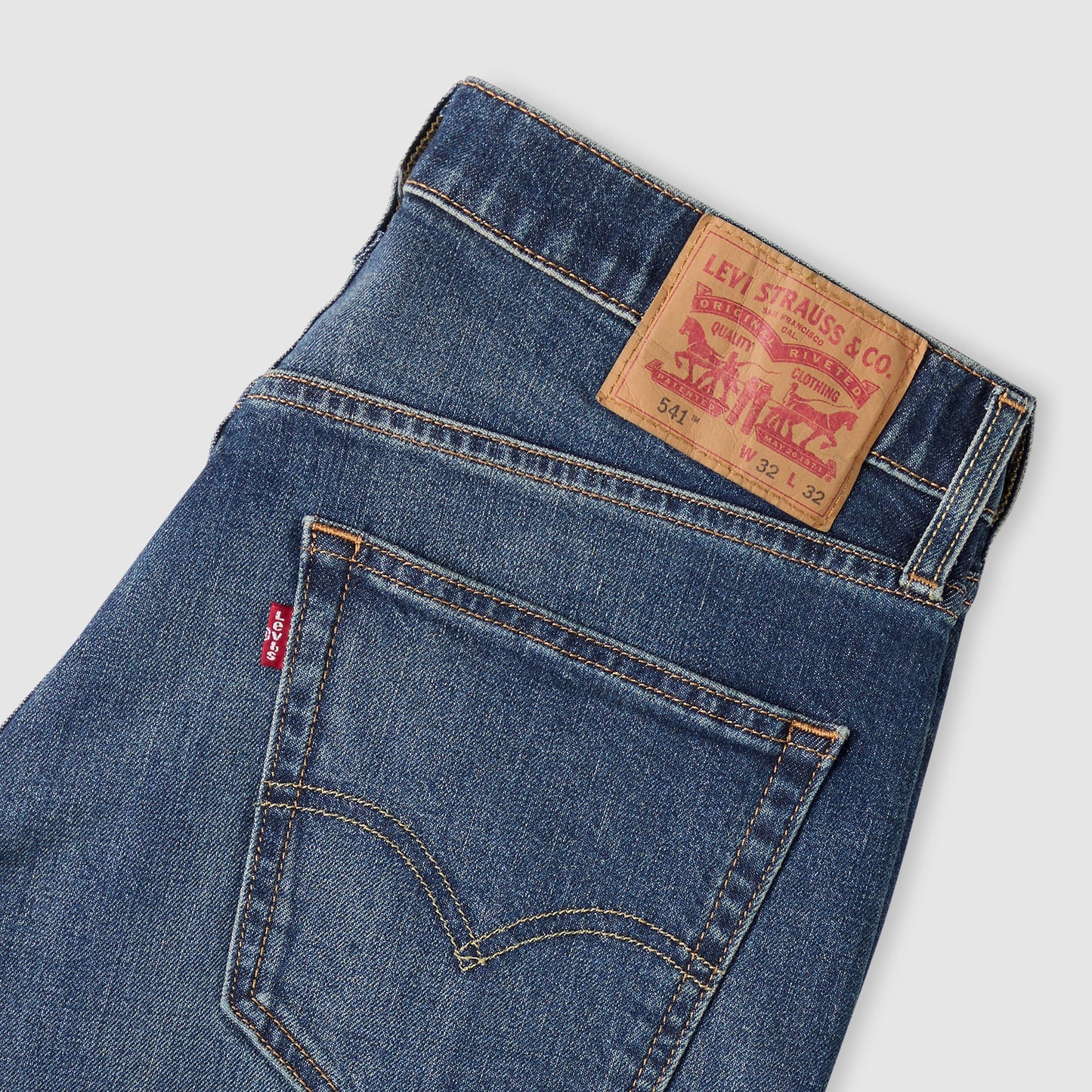 Levi's® Men's 541™ Athletic Taper Jeans