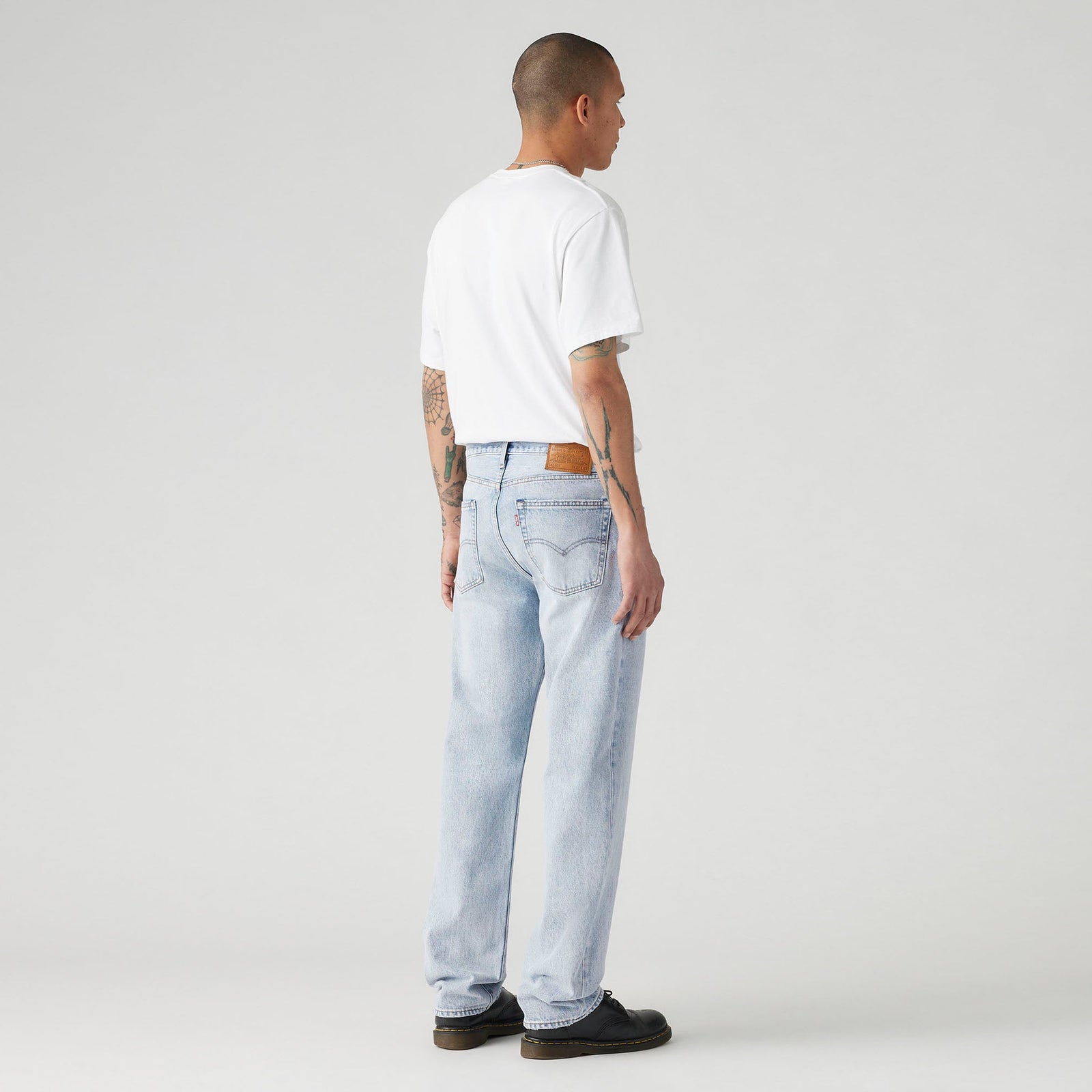 Main 2 - Levi's® Men's 555™ Relaxed Straight Jeans - 000LO0005