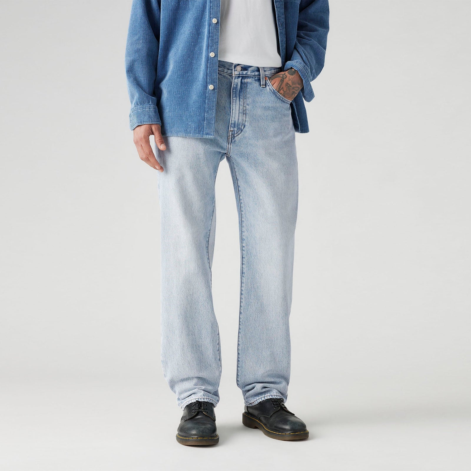 Main 5 - Levi's® Men's 555™ Relaxed Straight Jeans - 000LO0005