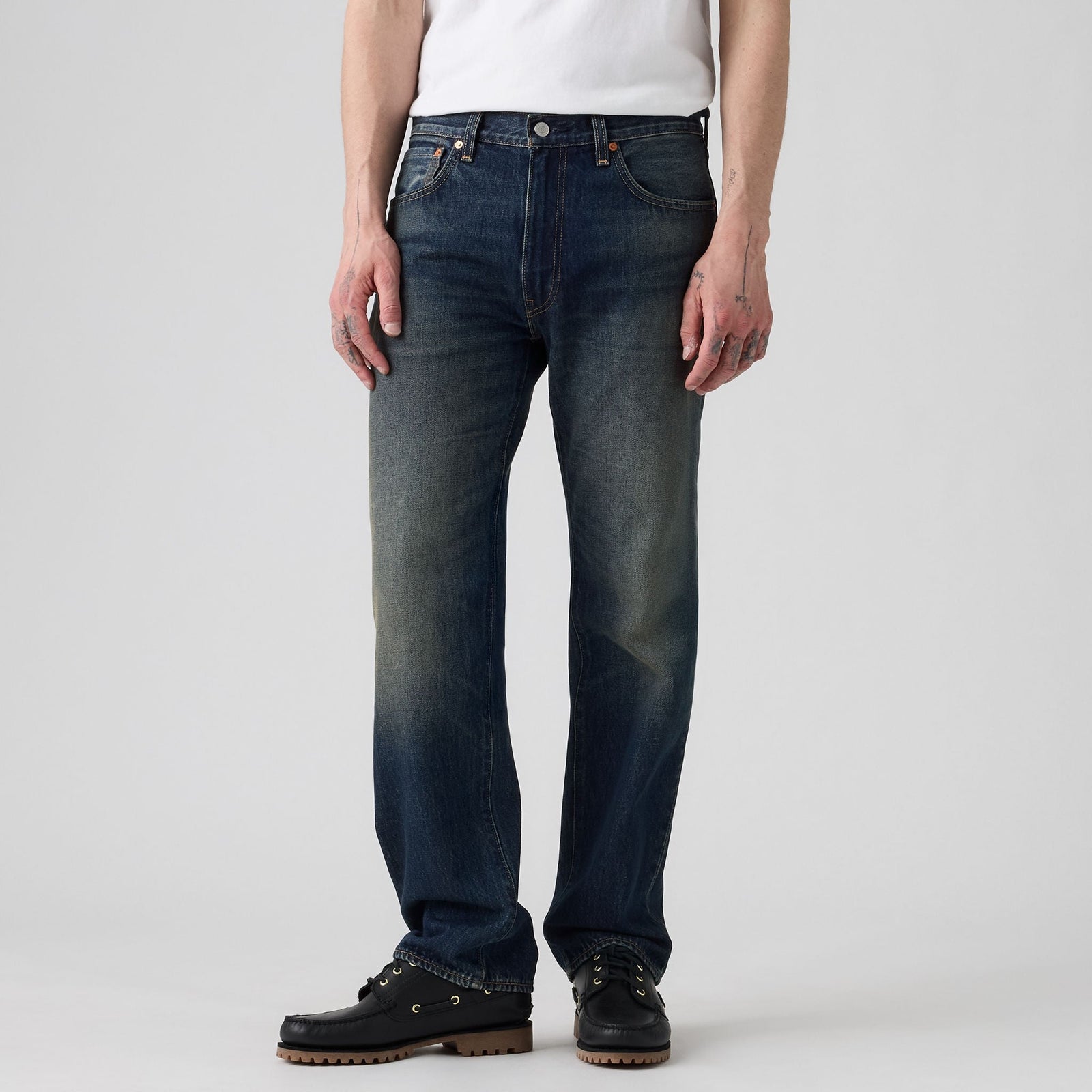 Main 5 - Levi's® Men's 555™ Relaxed Straight Jeans - 000LO0065