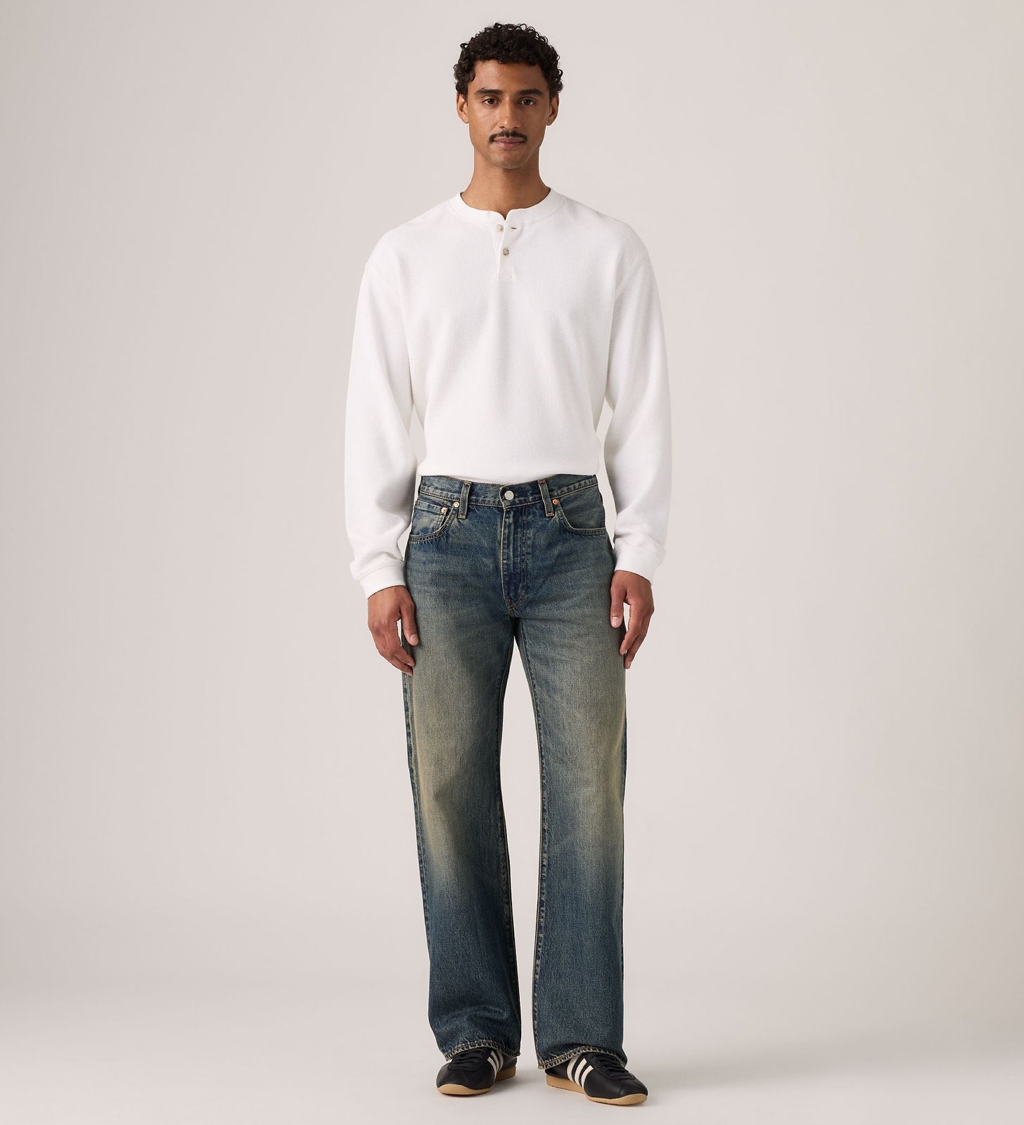 Main 3 - Levi's® Men's 567™ Relaxed Flare Jeans - A86300012