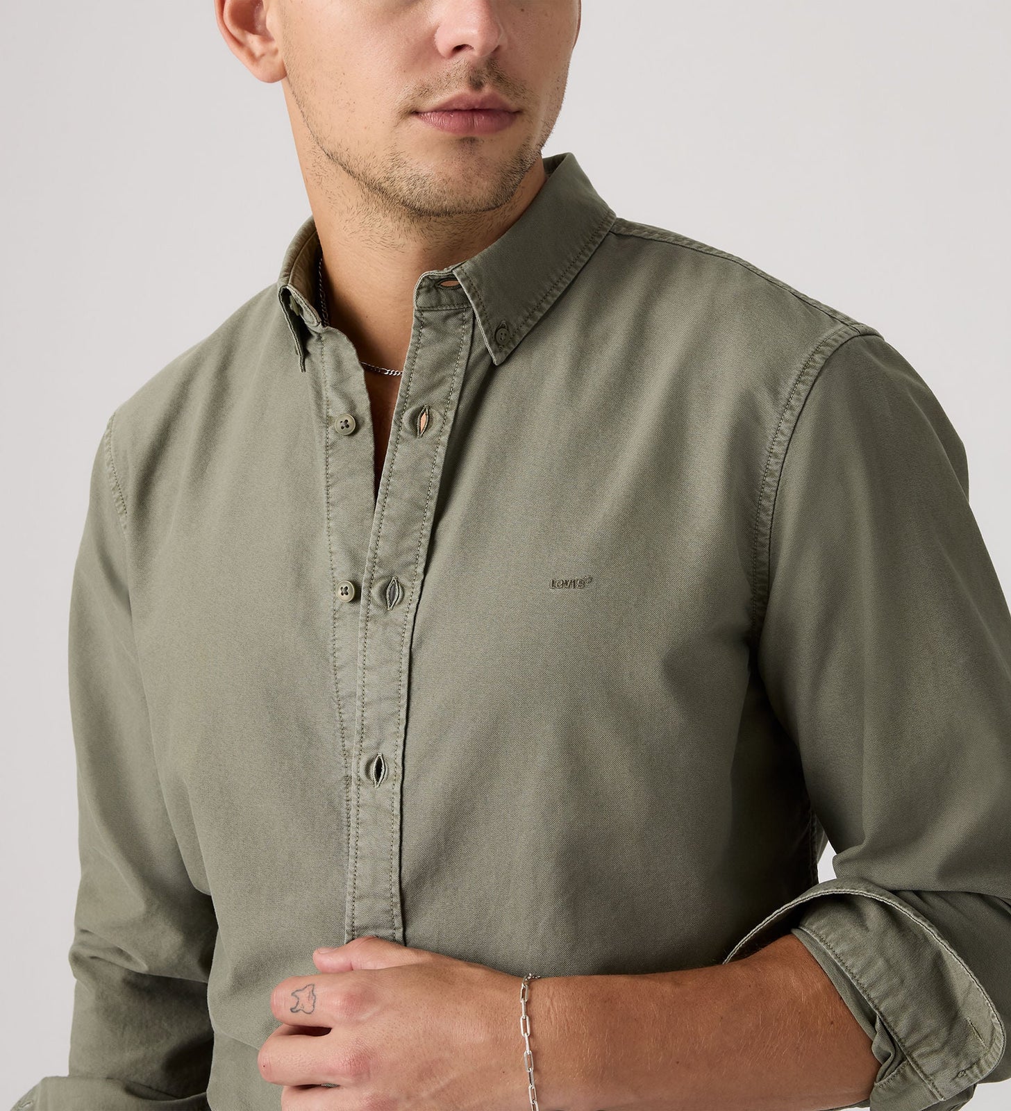 Main 4 - Levi's® Men's Authentic Button-Down Shirt - A72100053