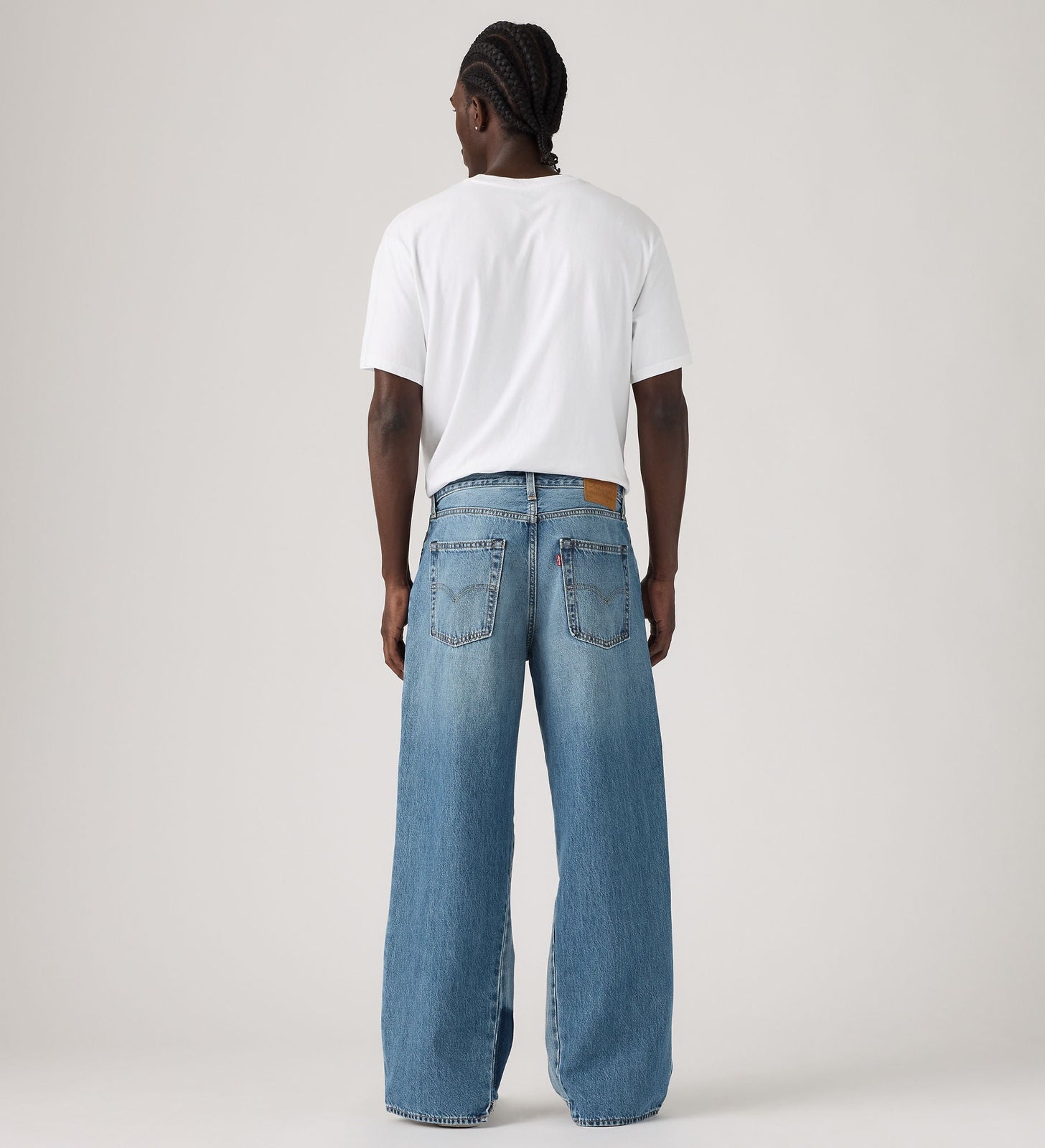 Main 2 - Levi's® Men's Baggy Wide-Leg Jeans - 0081B0002