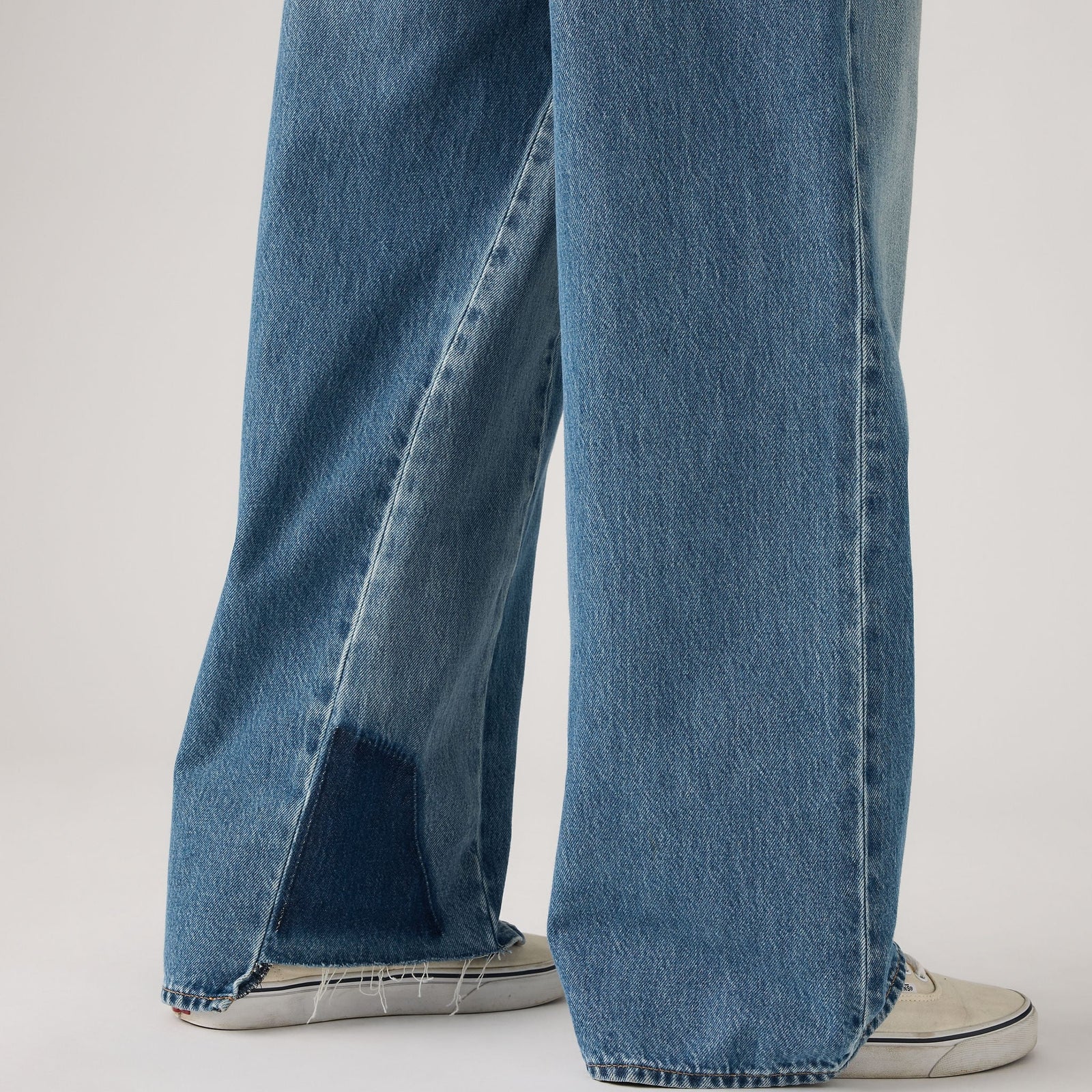 Main 6 - Levi's® Men's Baggy Wide-Leg Jeans - 0081B0002